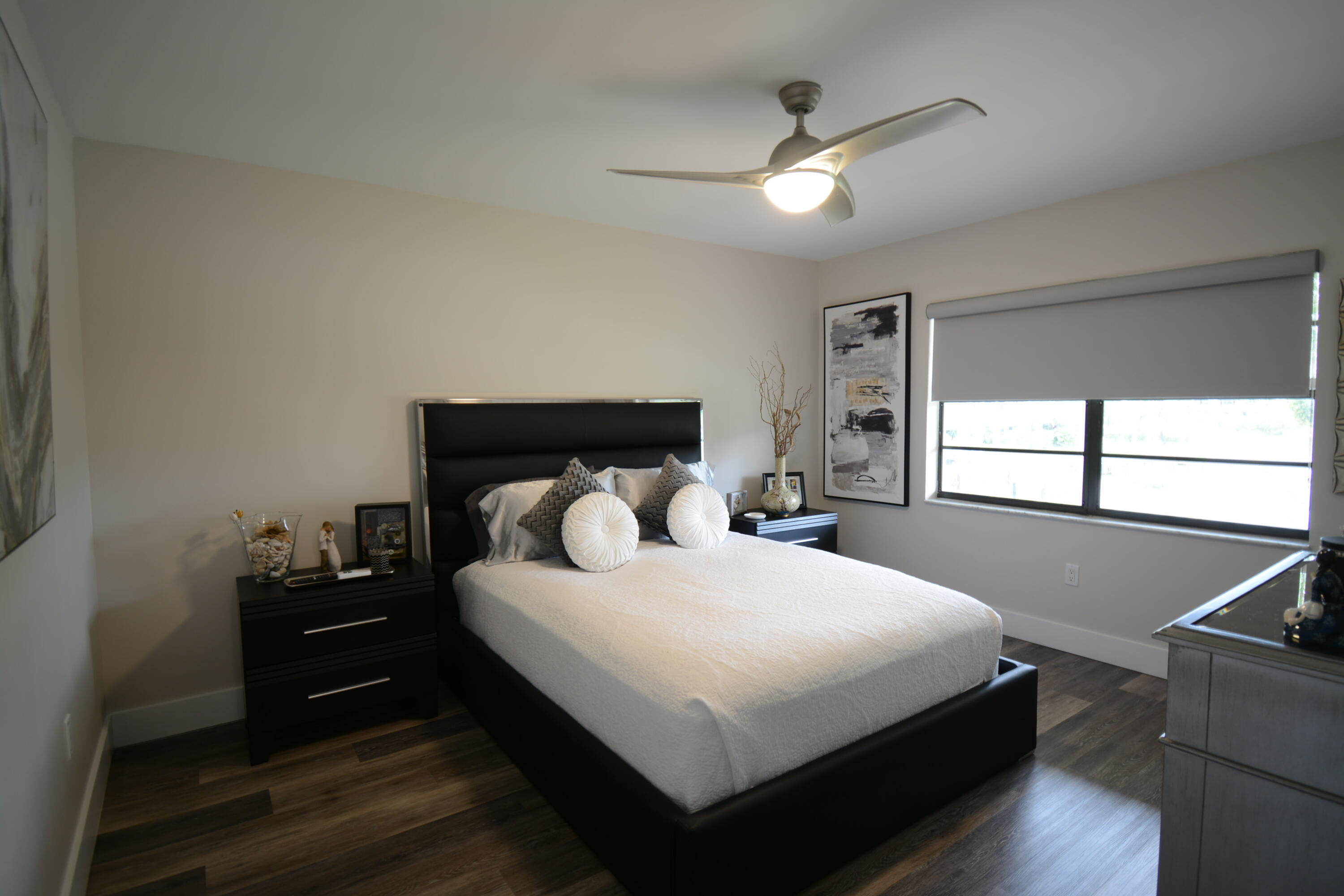 3 E Stratford Drive F