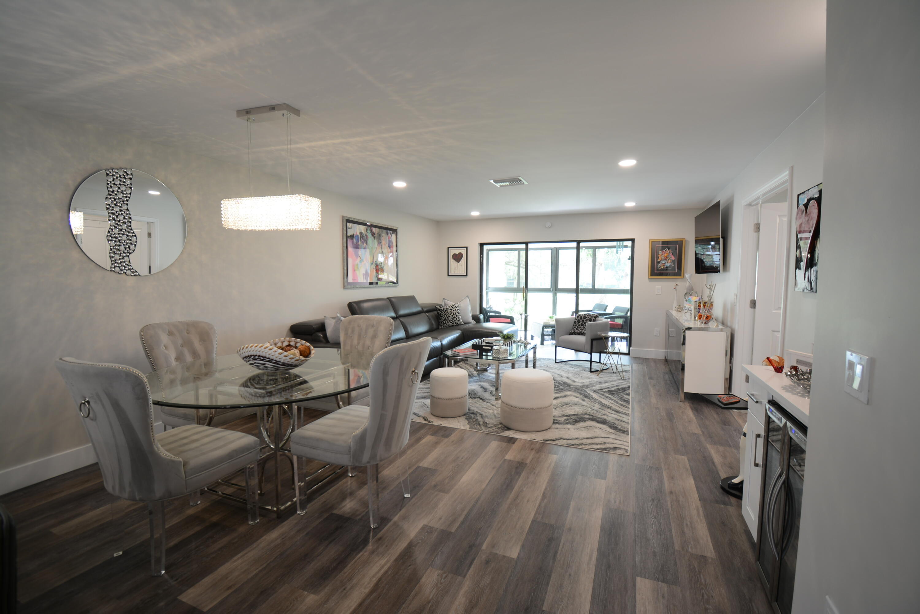 3 E Stratford Drive F