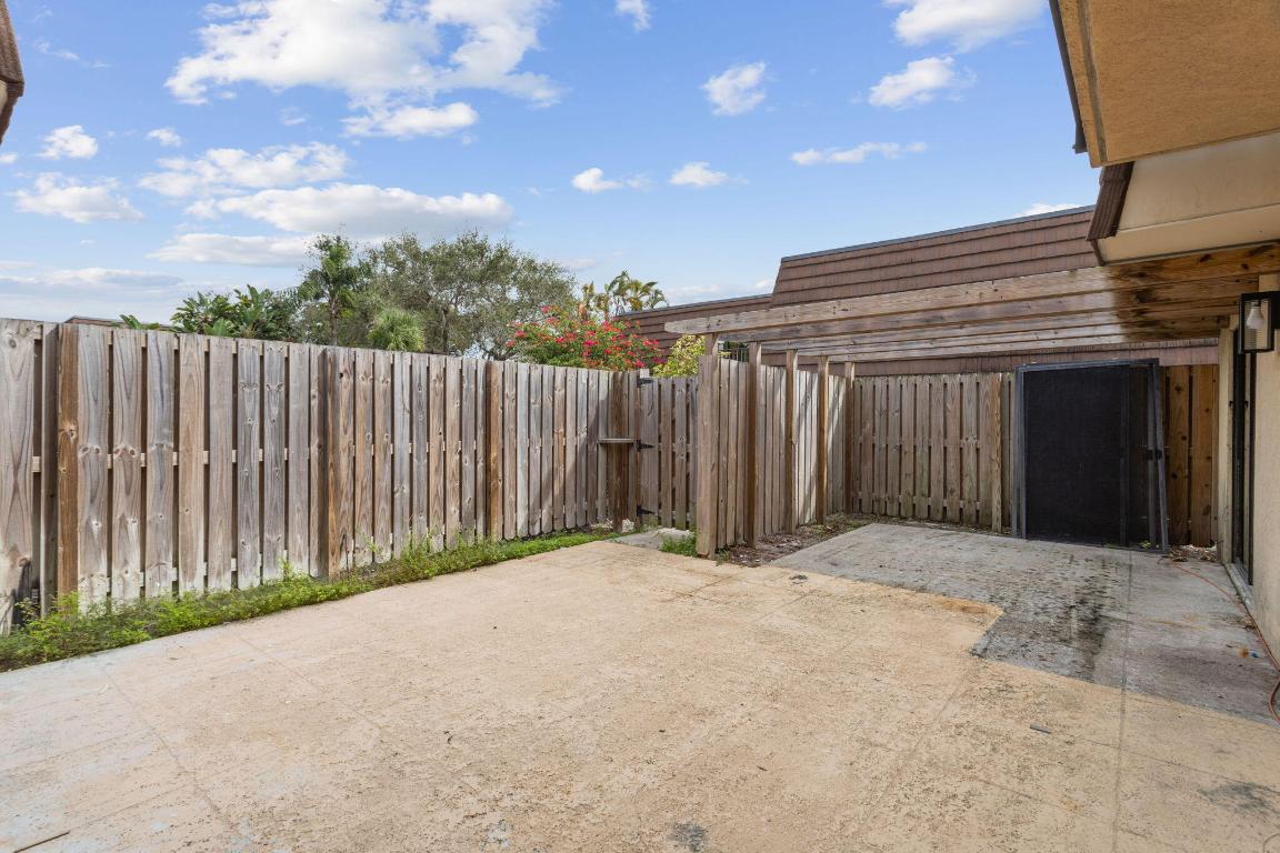 2309 23rd Lane Lane, Palm Beach Gardens