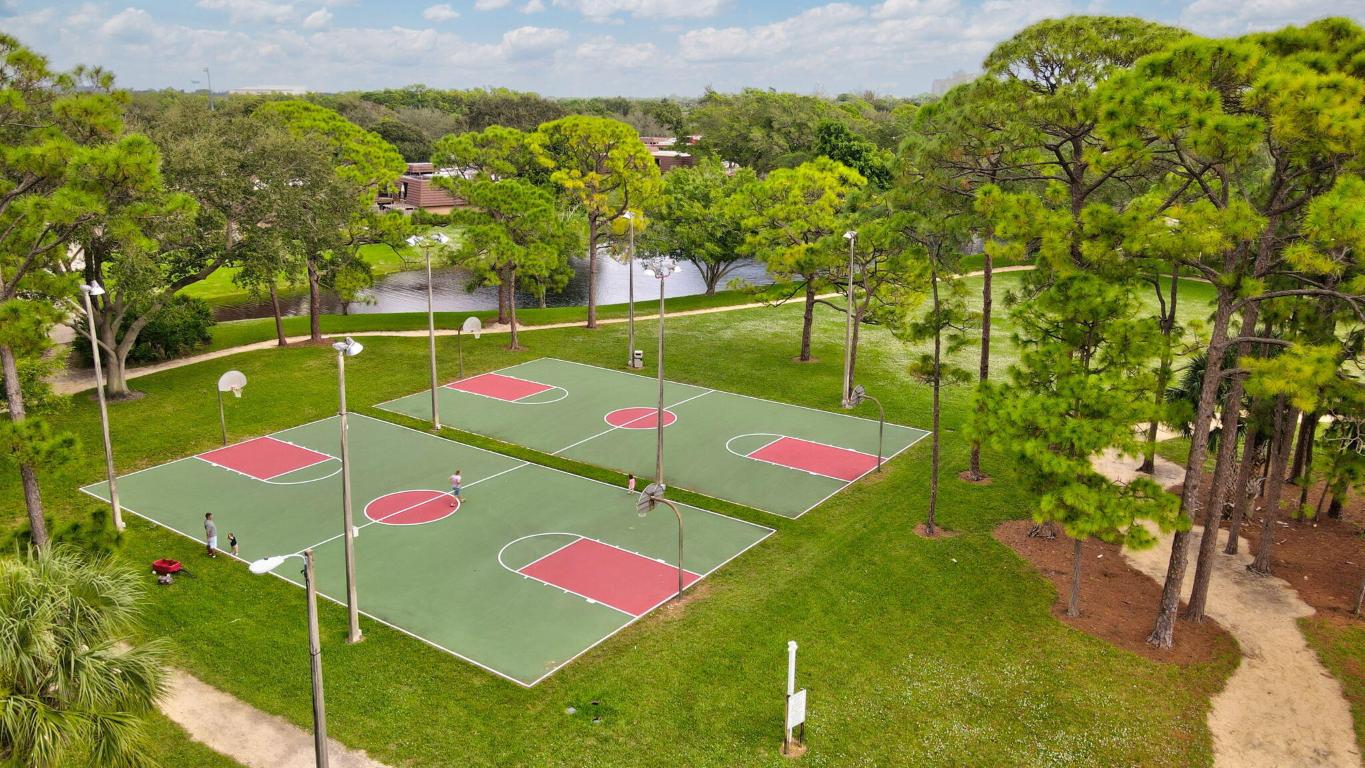 2309 23rd Lane Lane, Palm Beach Gardens