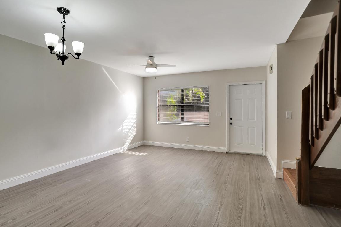 9775 Riverside Drive 68-3, Coral Springs Unit: 68-3