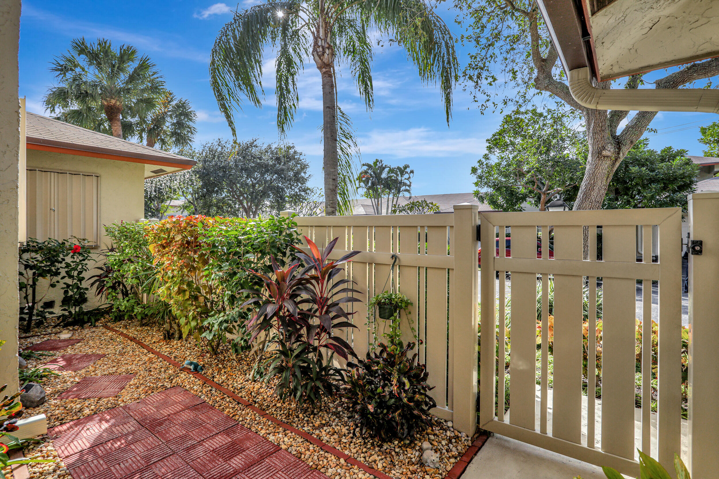 3900 NE 17th Avenue 1408, Pompano Beach Unit: 1408