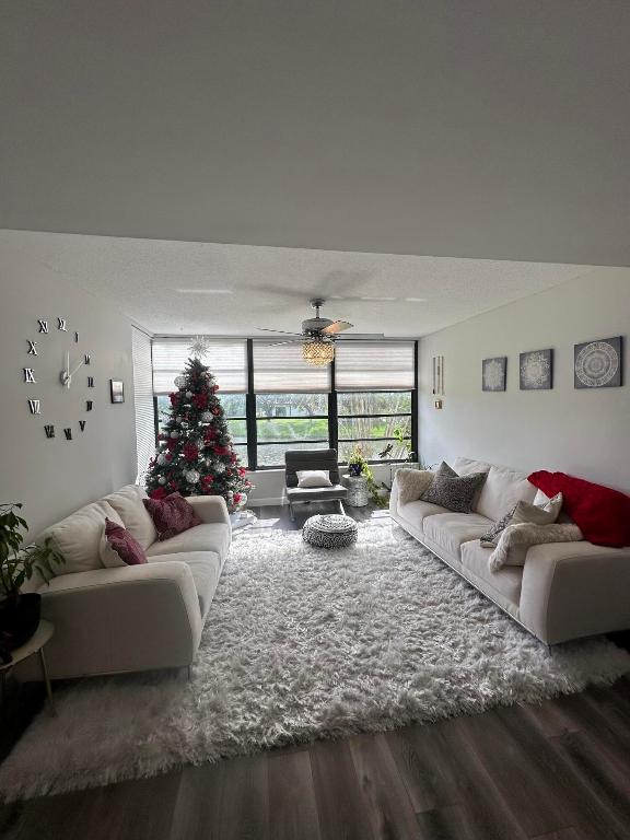 3630 Whitehall Drive 205, West Palm Beach Unit: 205