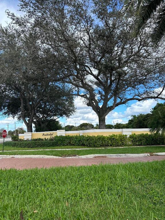 3630 Whitehall Drive 205, West Palm Beach Unit: 205