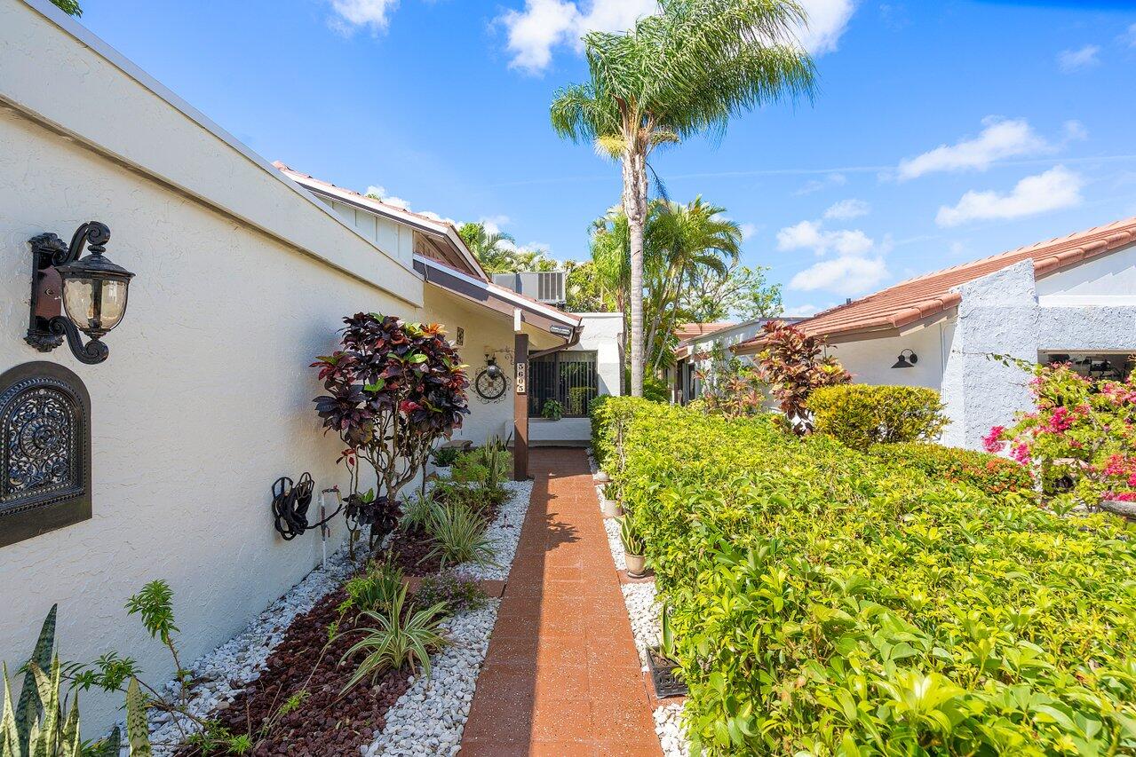 5605 Ainsley Court, Boynton Beach