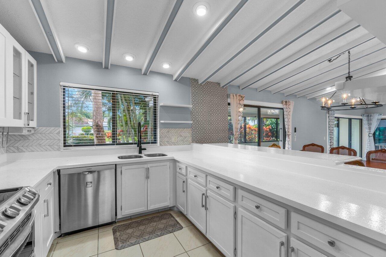 5605 Ainsley Court, Boynton Beach