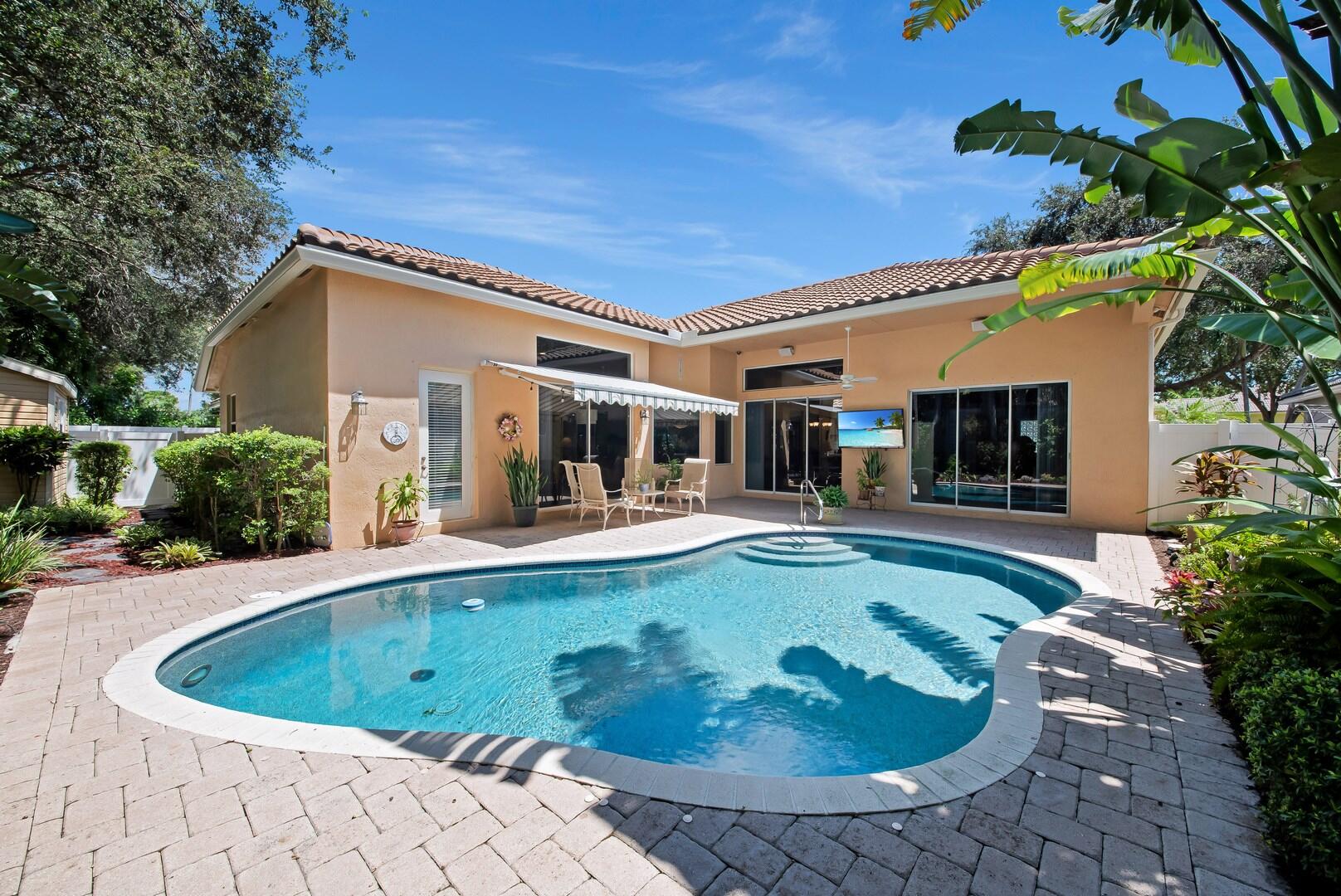 12597 Oak Run Court, Boynton Beach