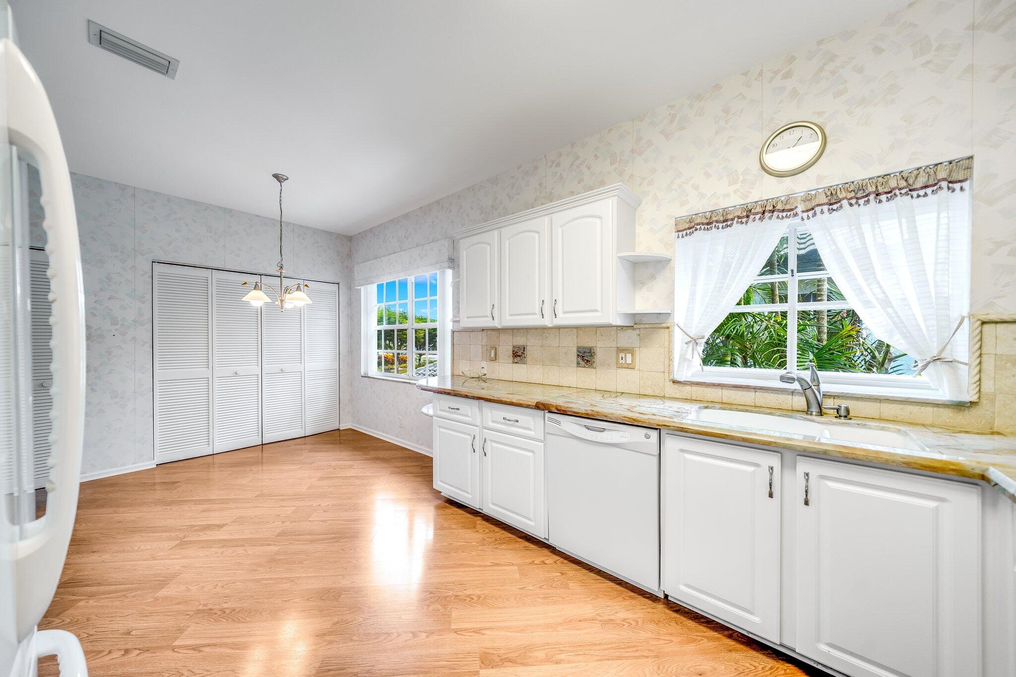 11698 Briarwood Circle Unit: 3