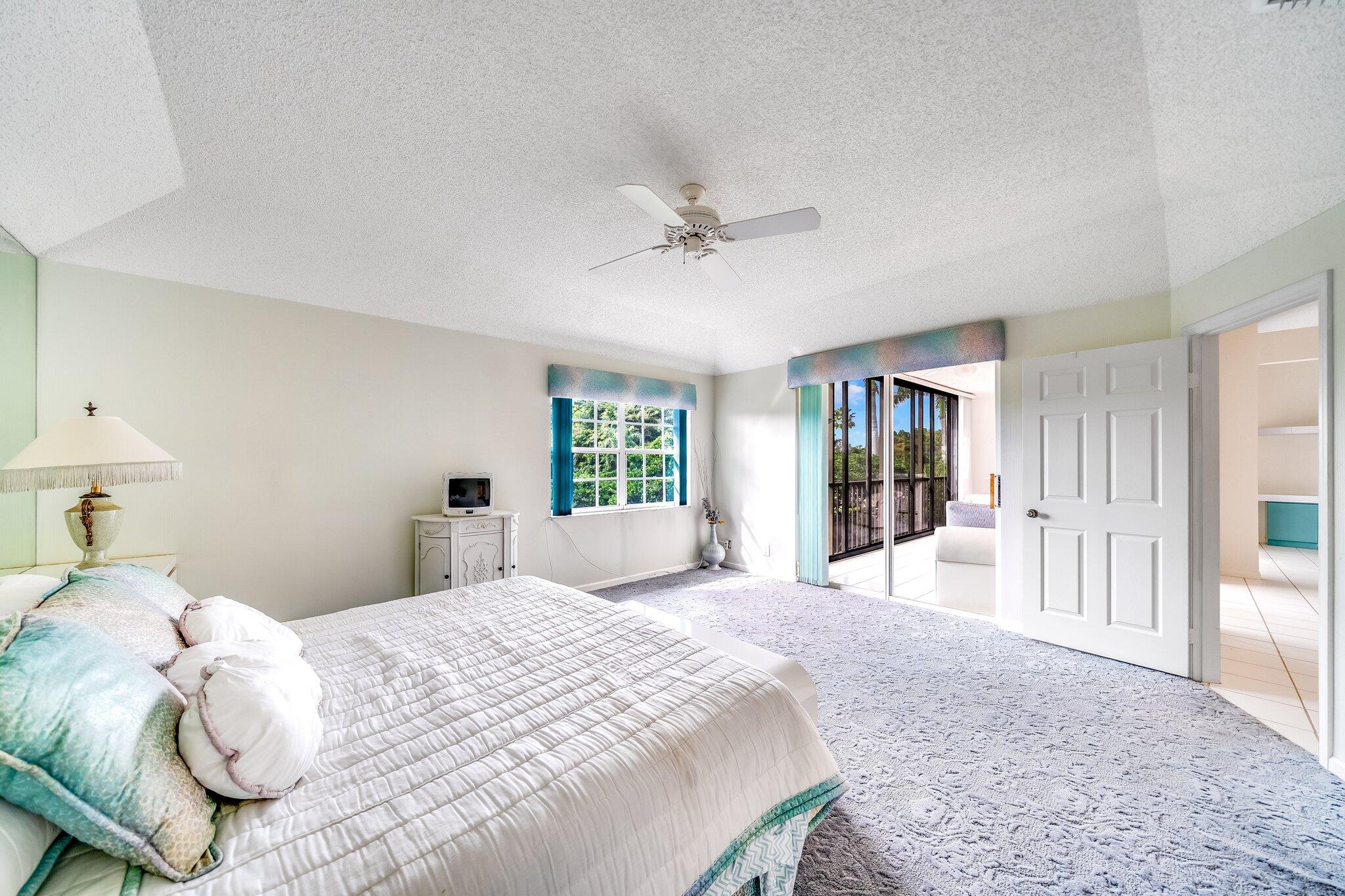 11698 Briarwood Circle Unit: 3