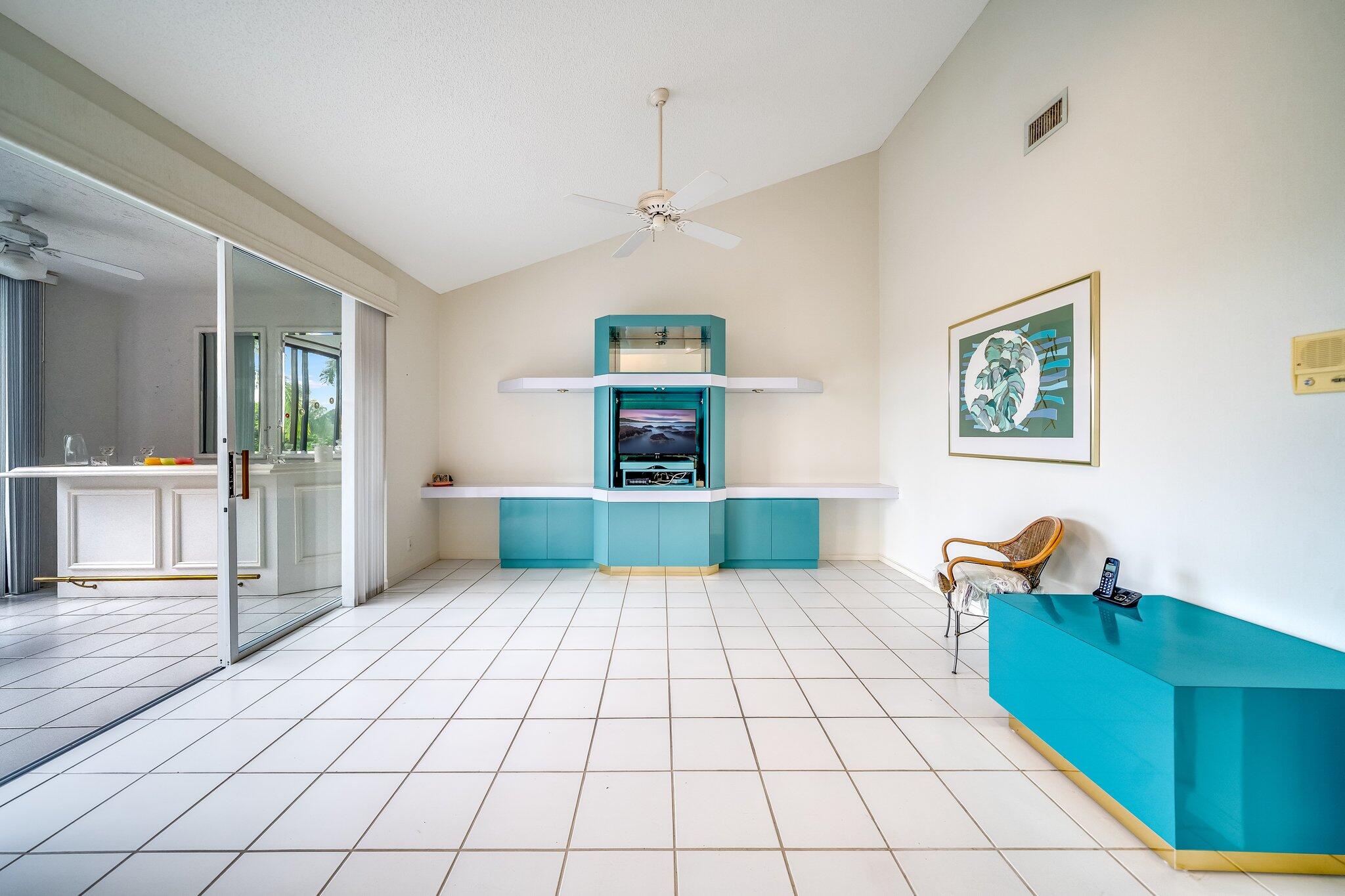 11698 Briarwood Circle Unit: 3