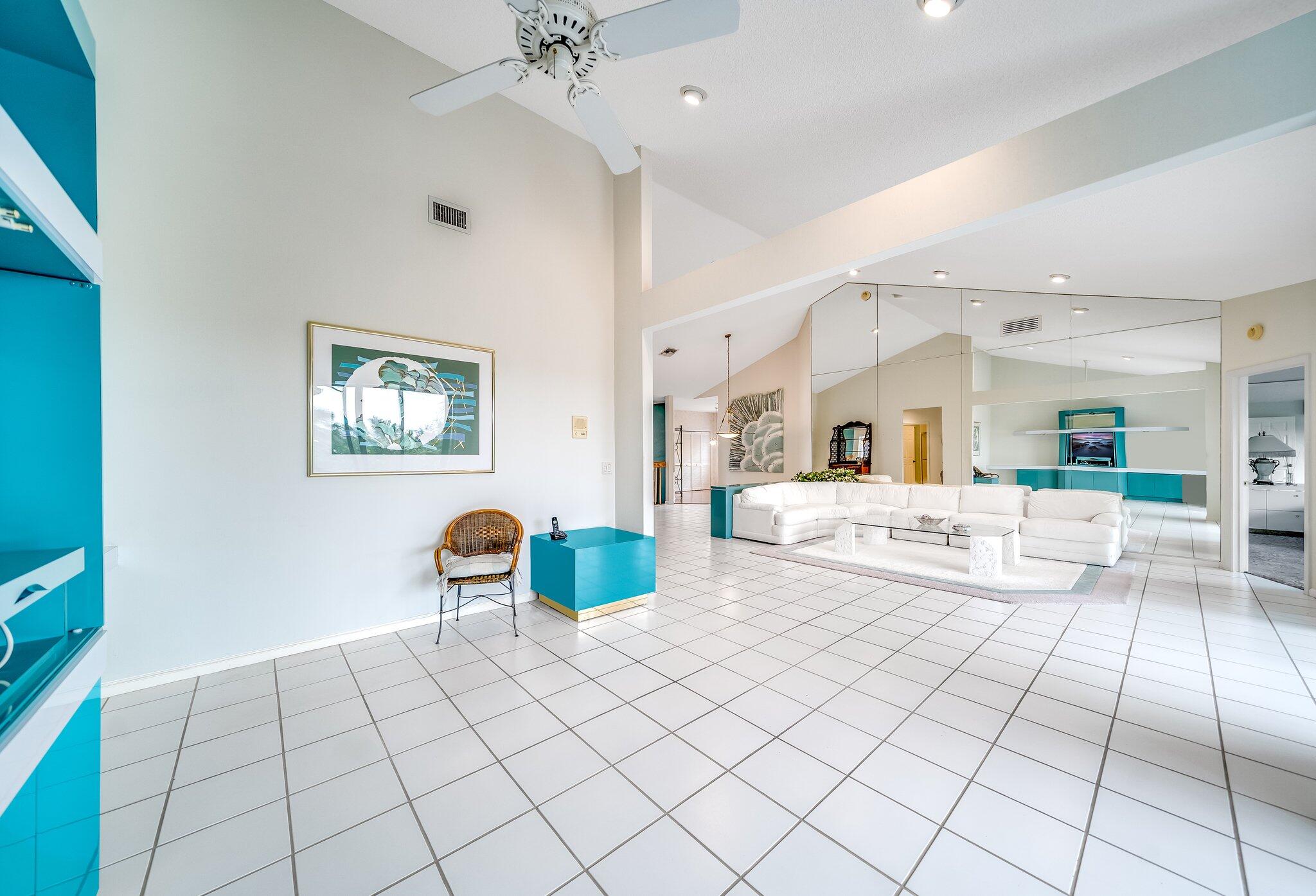 11698 Briarwood Circle Unit: 3