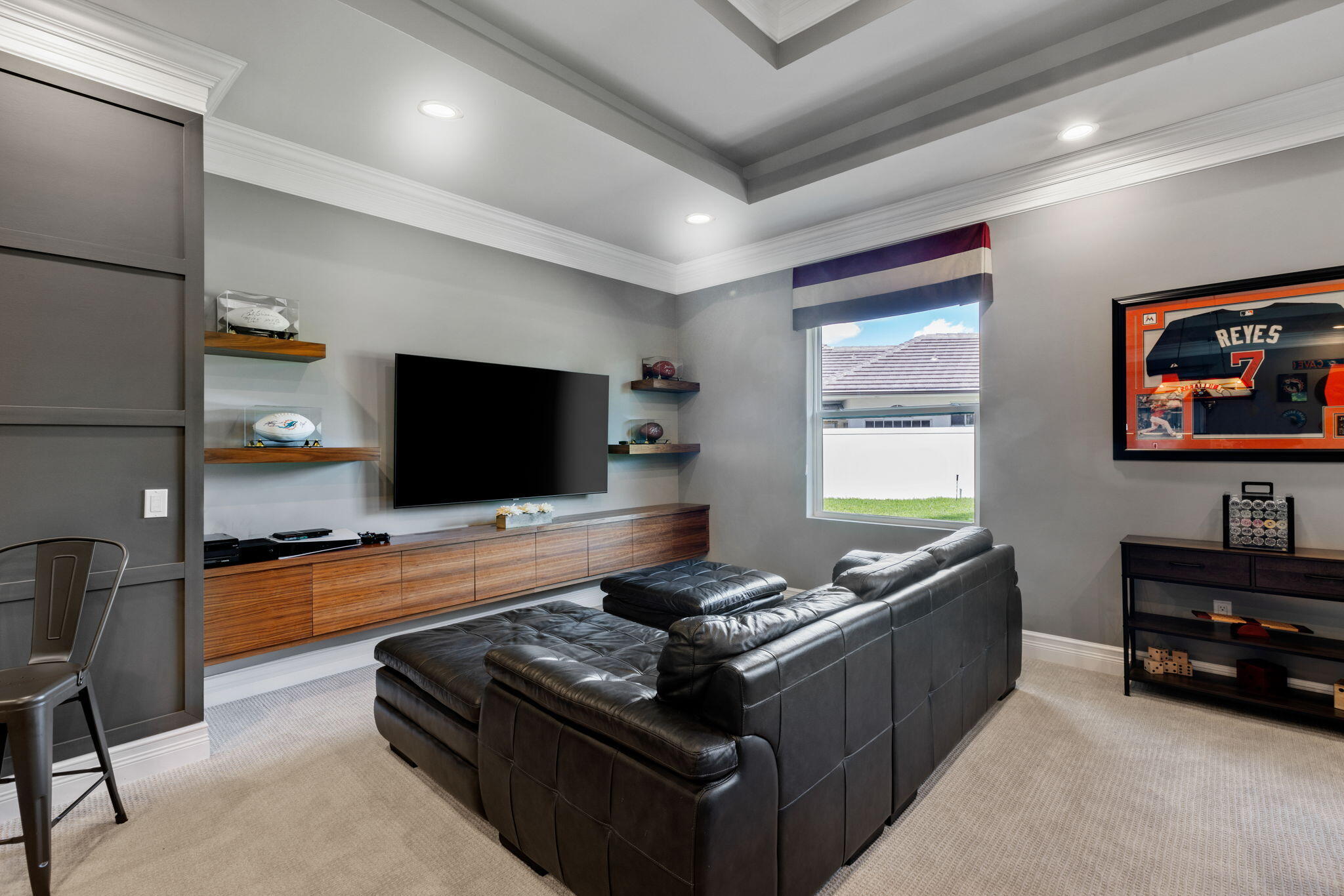 600 Atlantis Estates Way, Atlantis