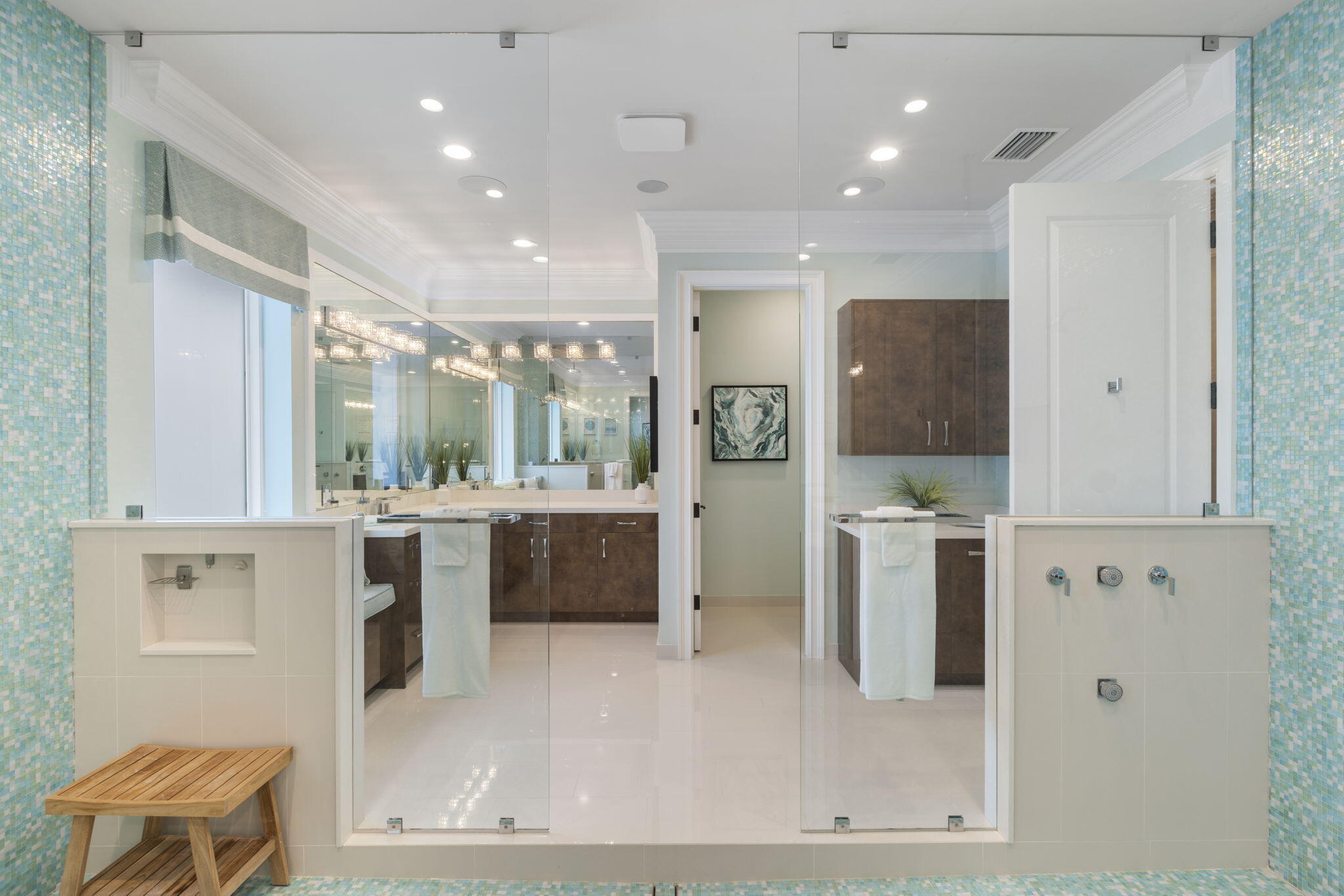 600 Atlantis Estates Way, Atlantis