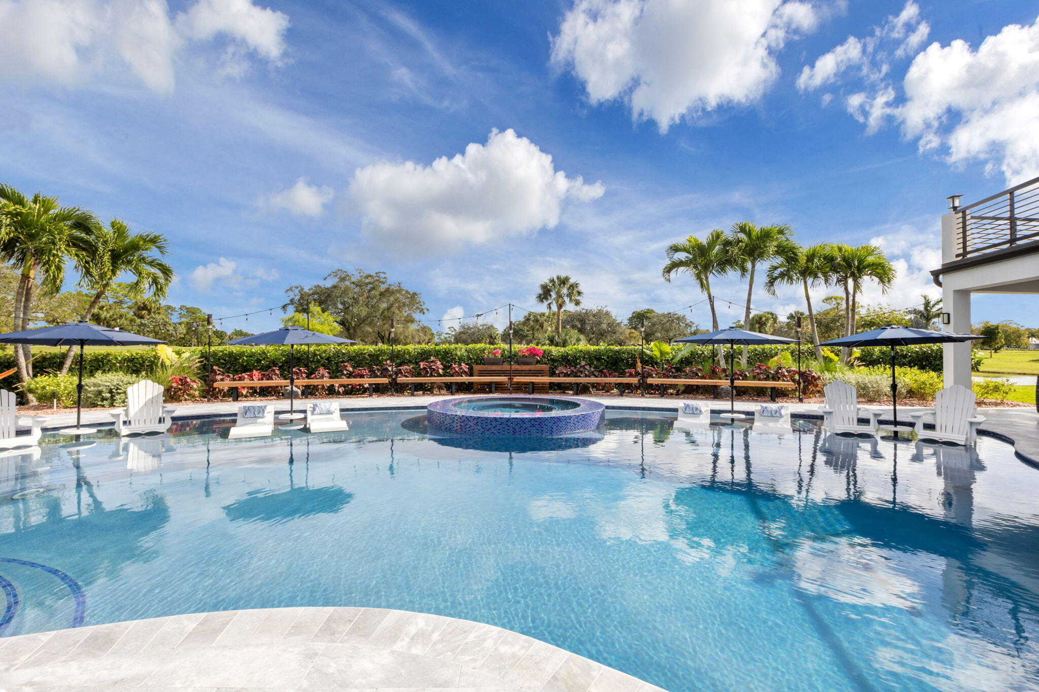 600 Atlantis Estates Way, Atlantis