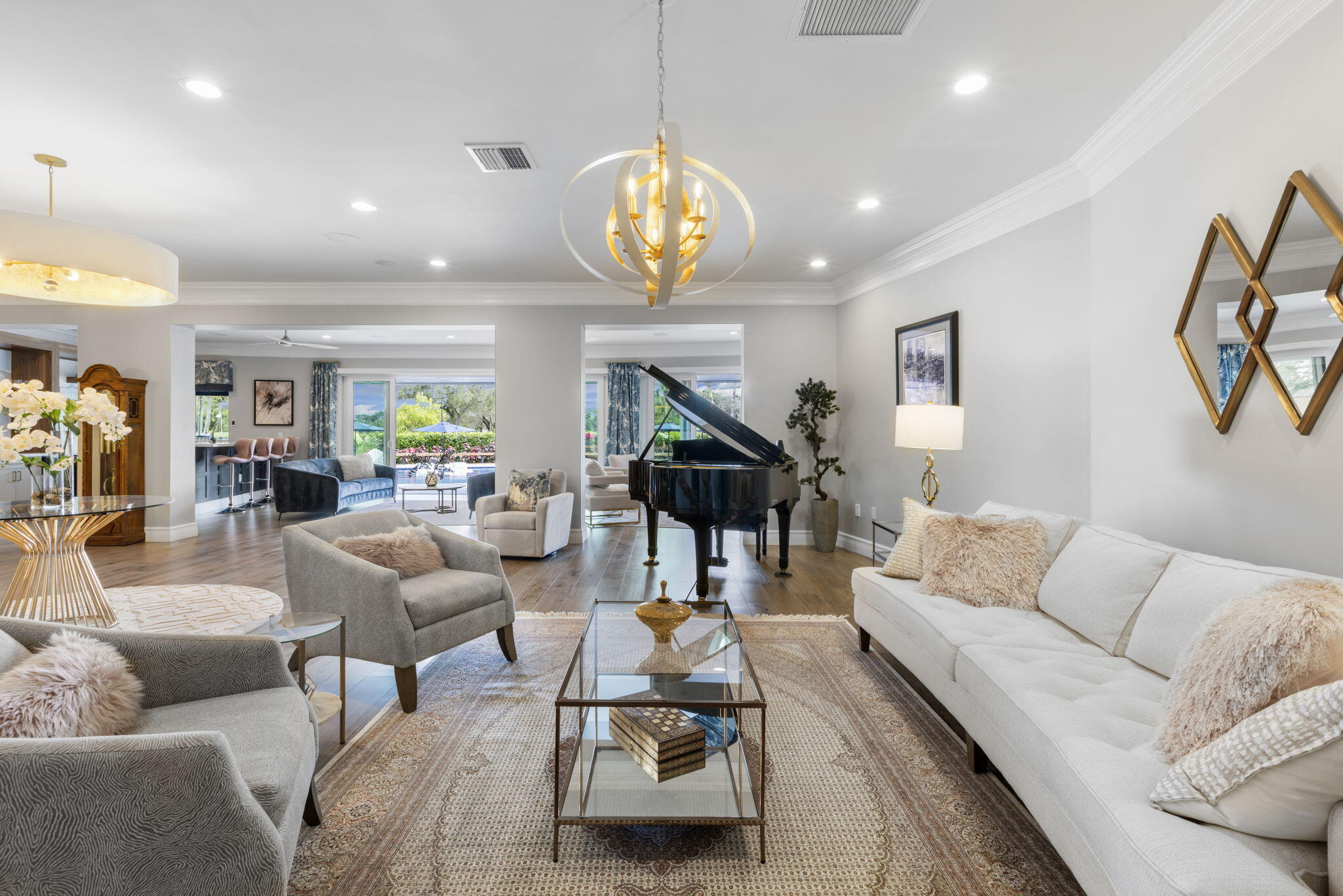 600 Atlantis Estates Way, Atlantis