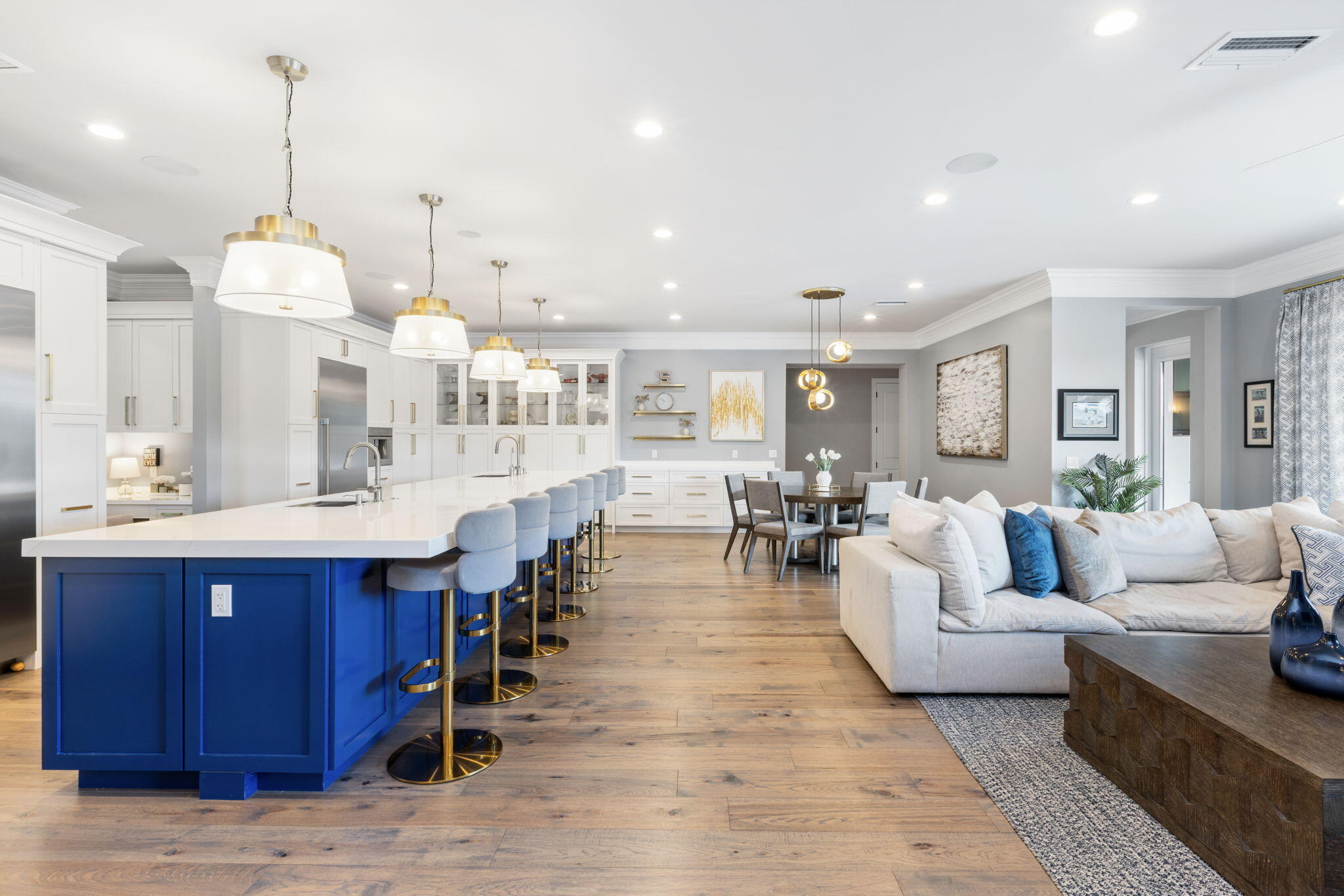 600 Atlantis Estates Way, Atlantis