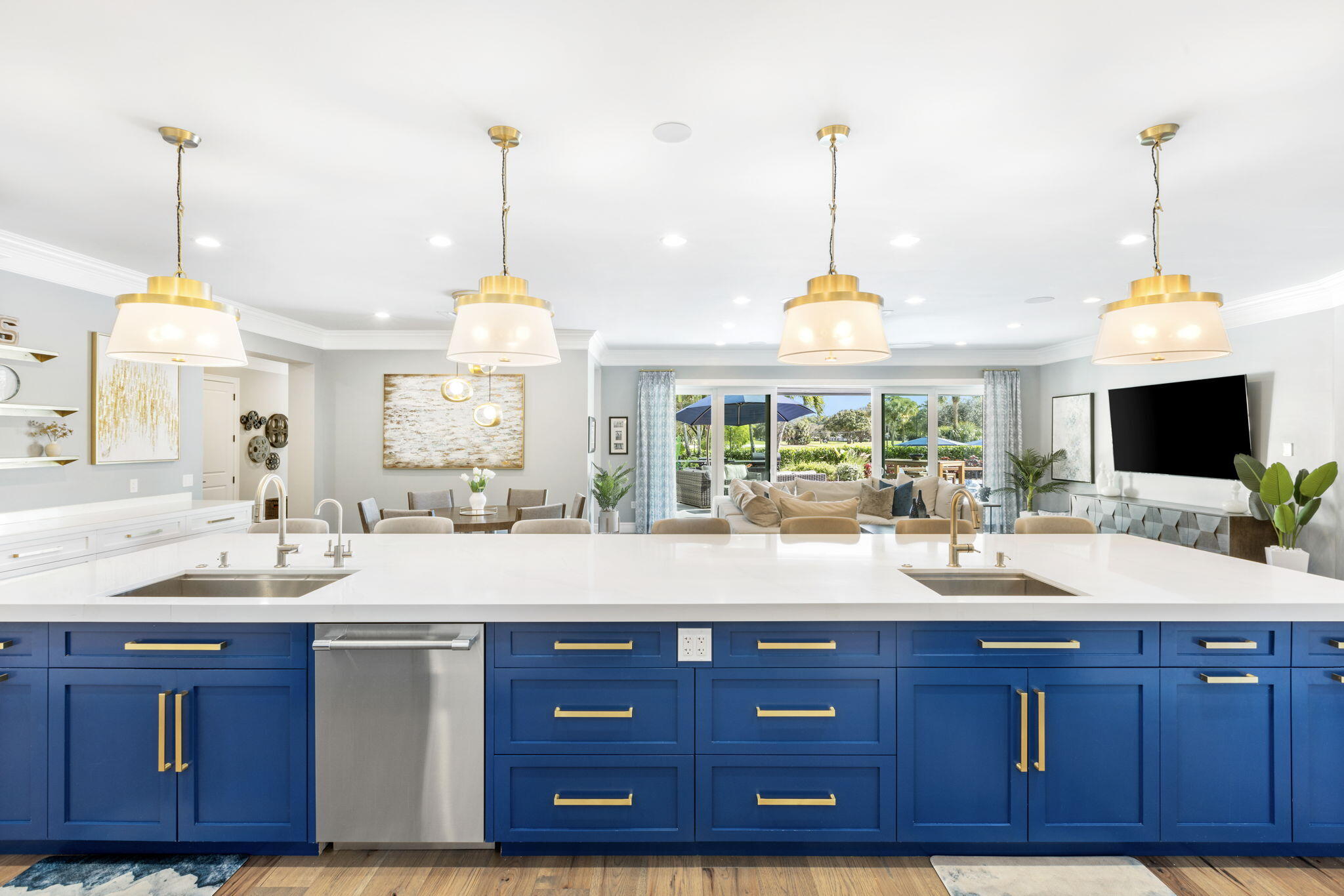 600 Atlantis Estates Way, Atlantis