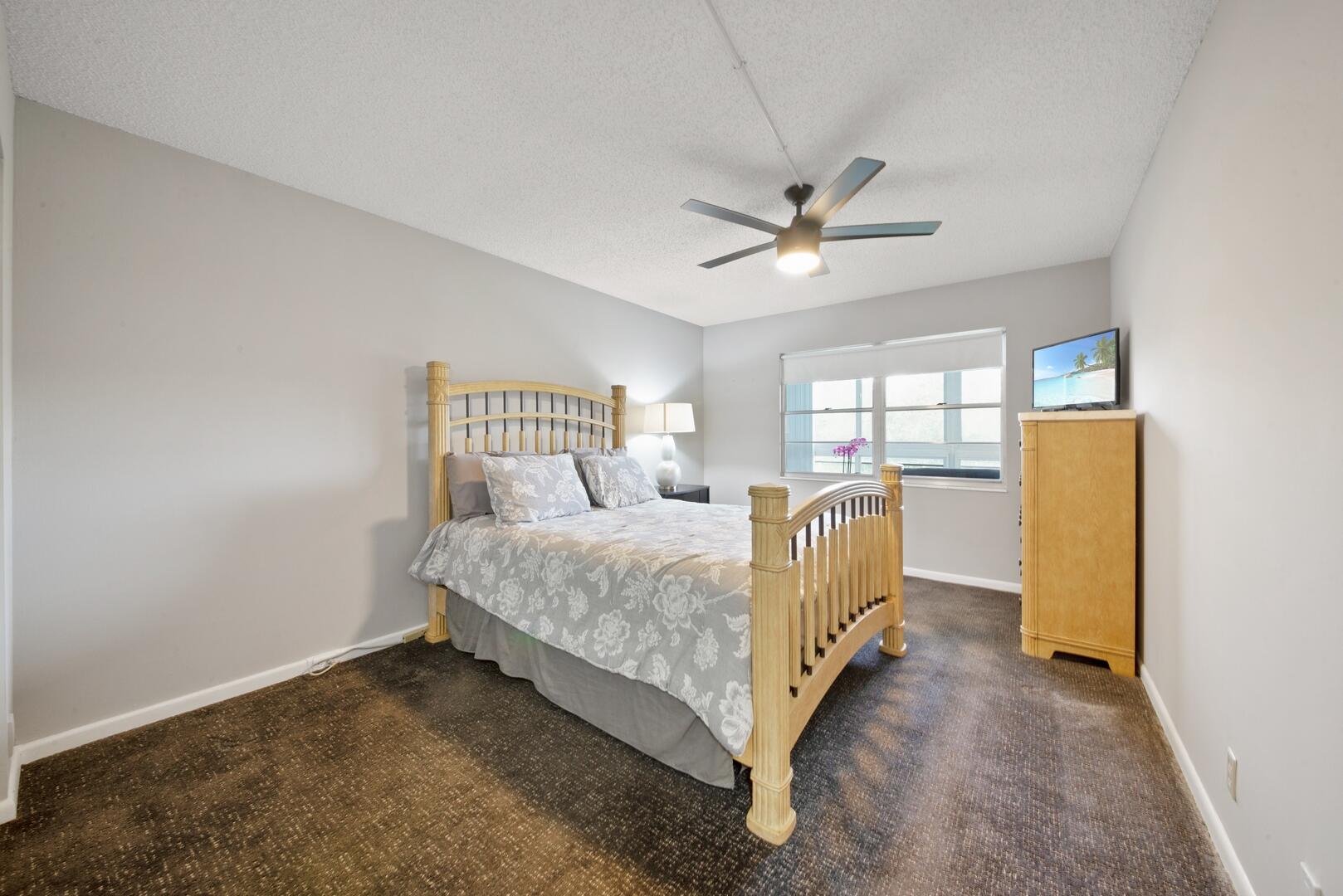 2043 Guildford C, Boca Raton