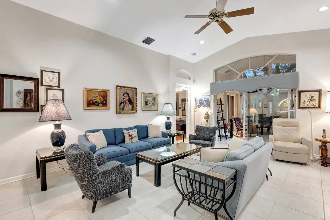 5820 Seashell Terrace