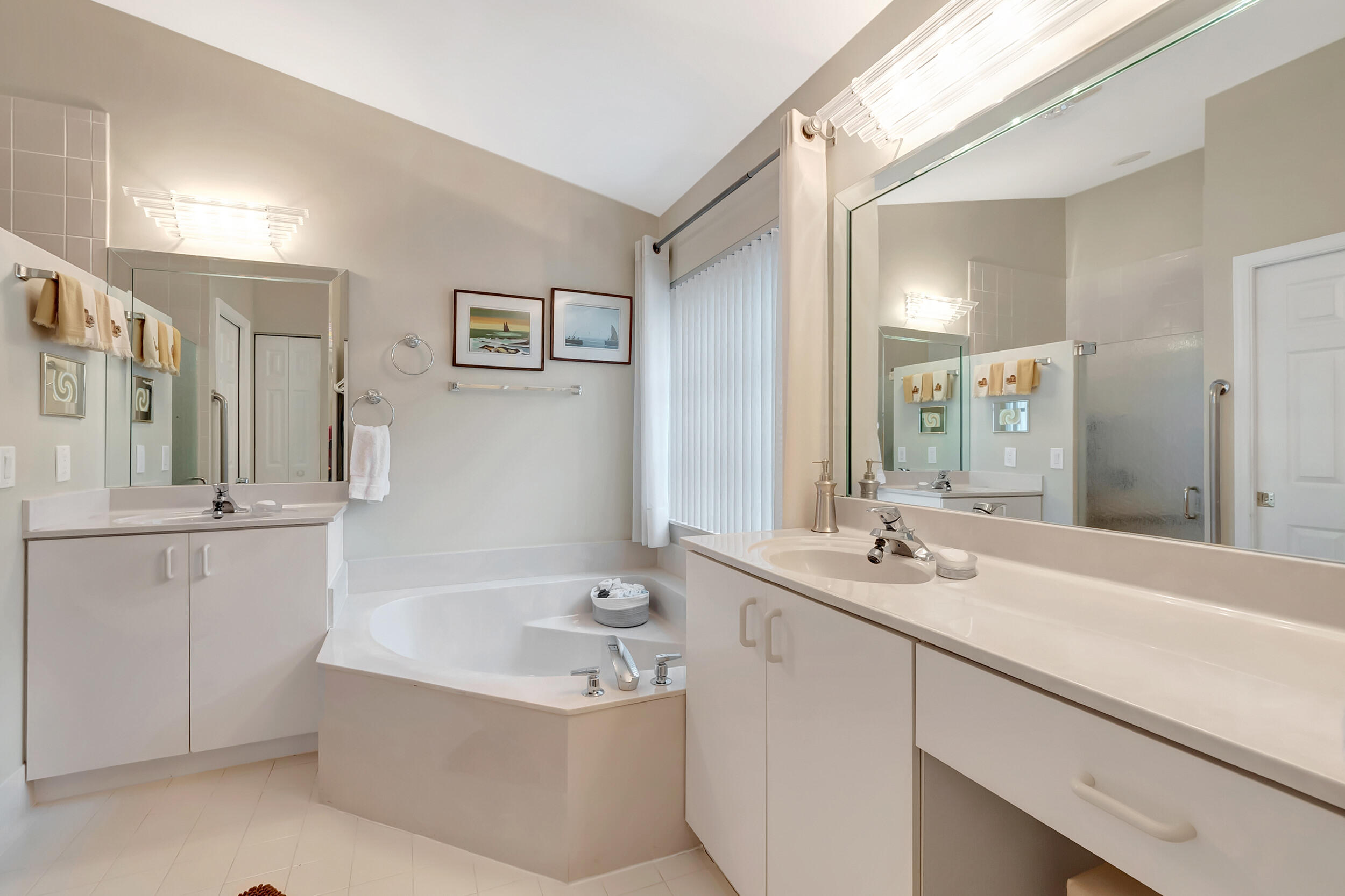 5820 Seashell Terrace