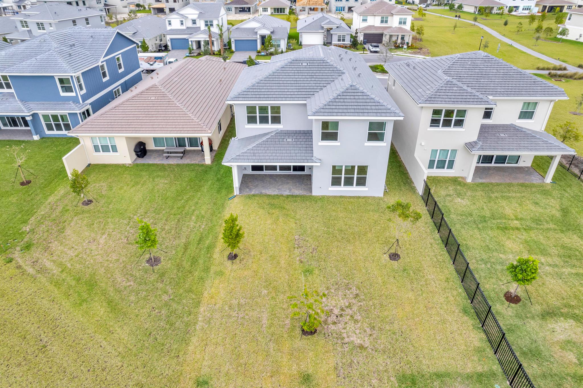 1407 Thistle Place