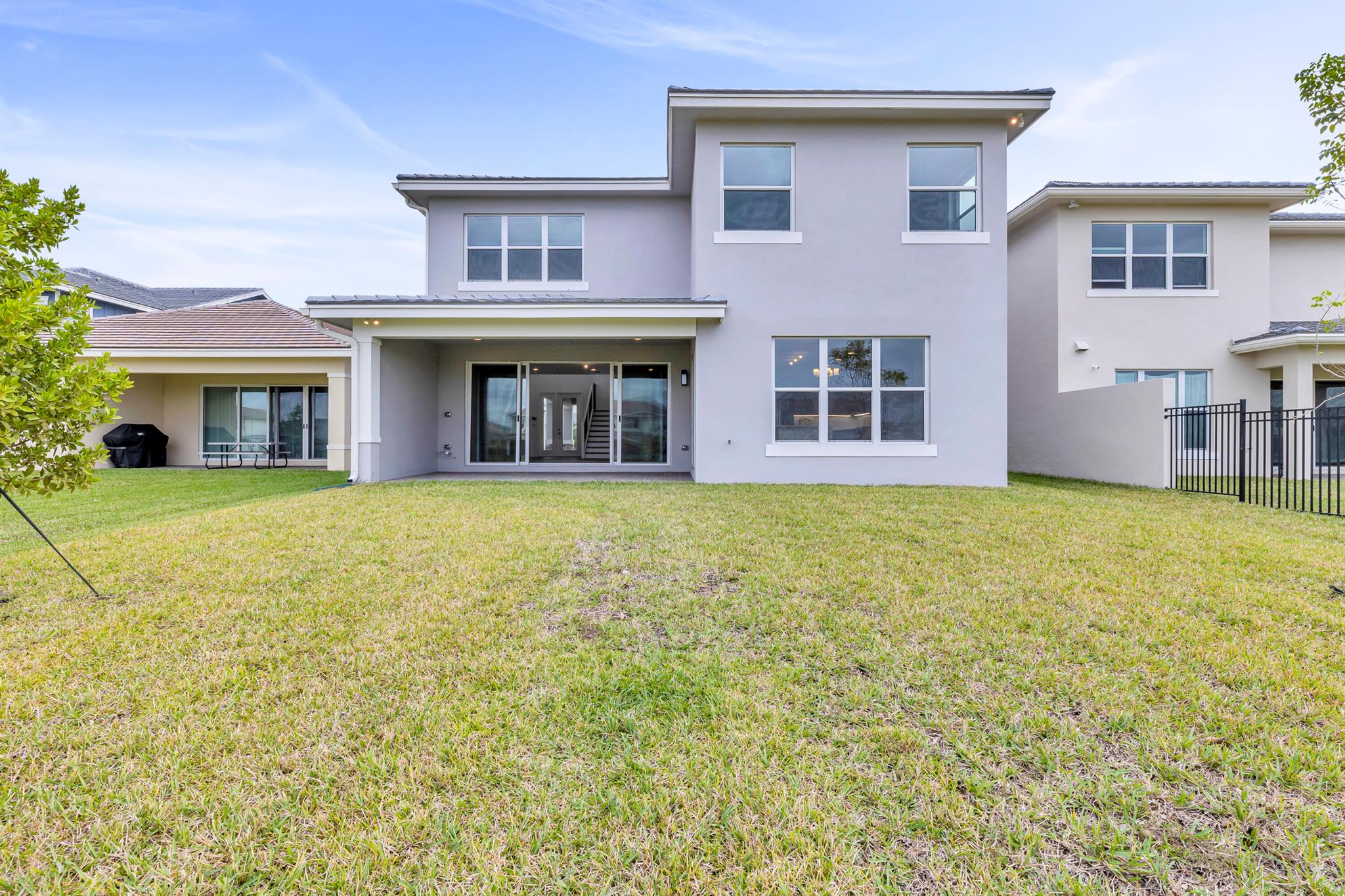 1407 Thistle Place