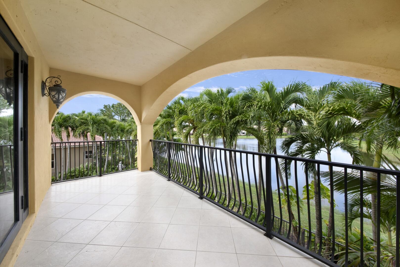 8815 Club Estates Way, Lake Worth