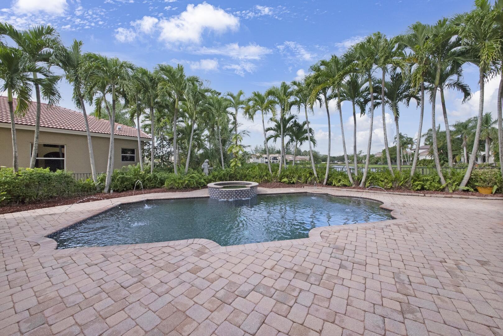 8815 Club Estates Way, Lake Worth