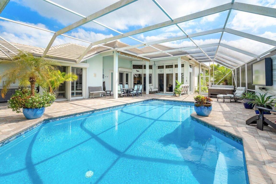 185 Orange Tree Drive, Atlantis