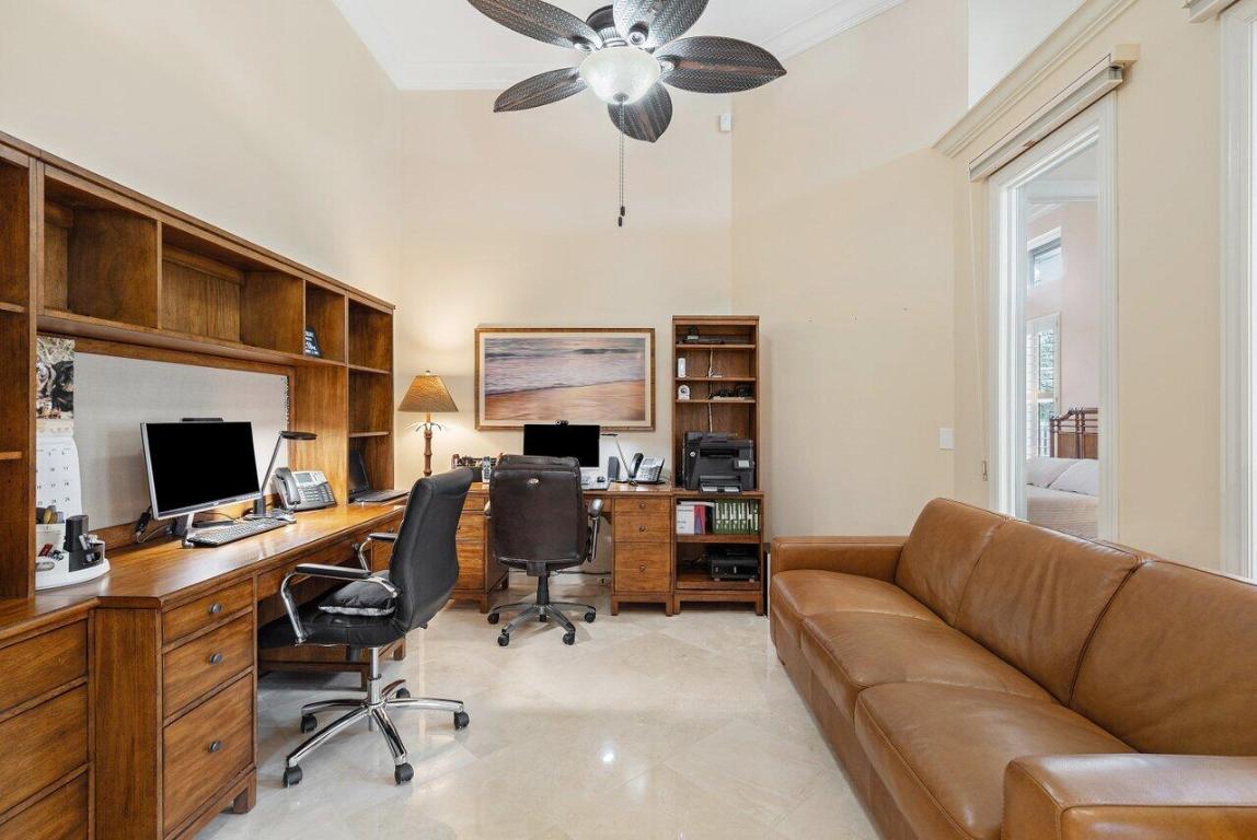 185 Orange Tree Drive, Atlantis