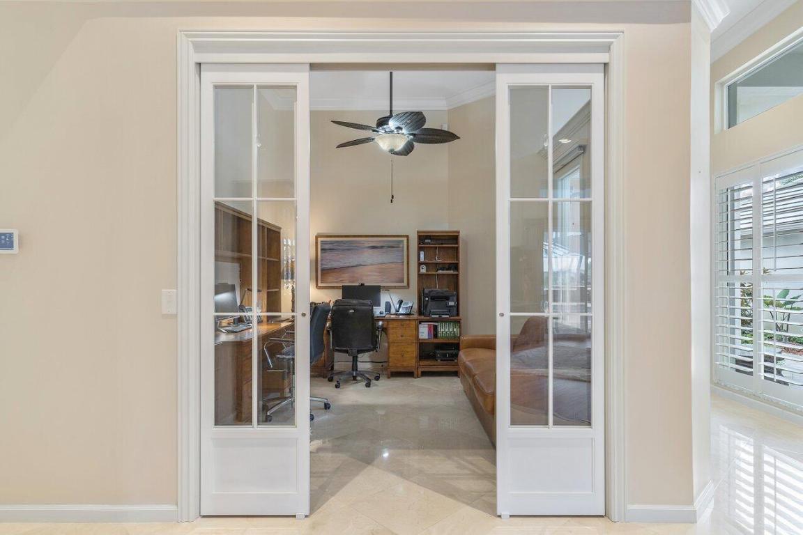 185 Orange Tree Drive, Atlantis