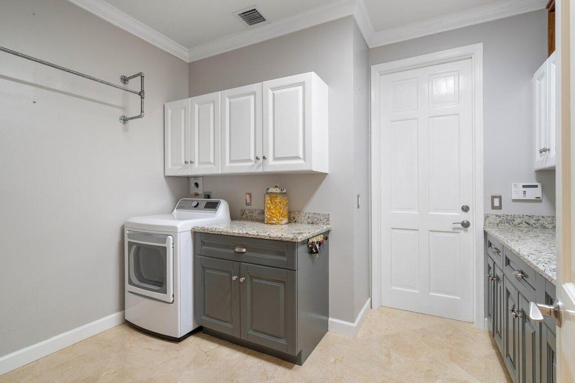 185 Orange Tree Drive, Atlantis