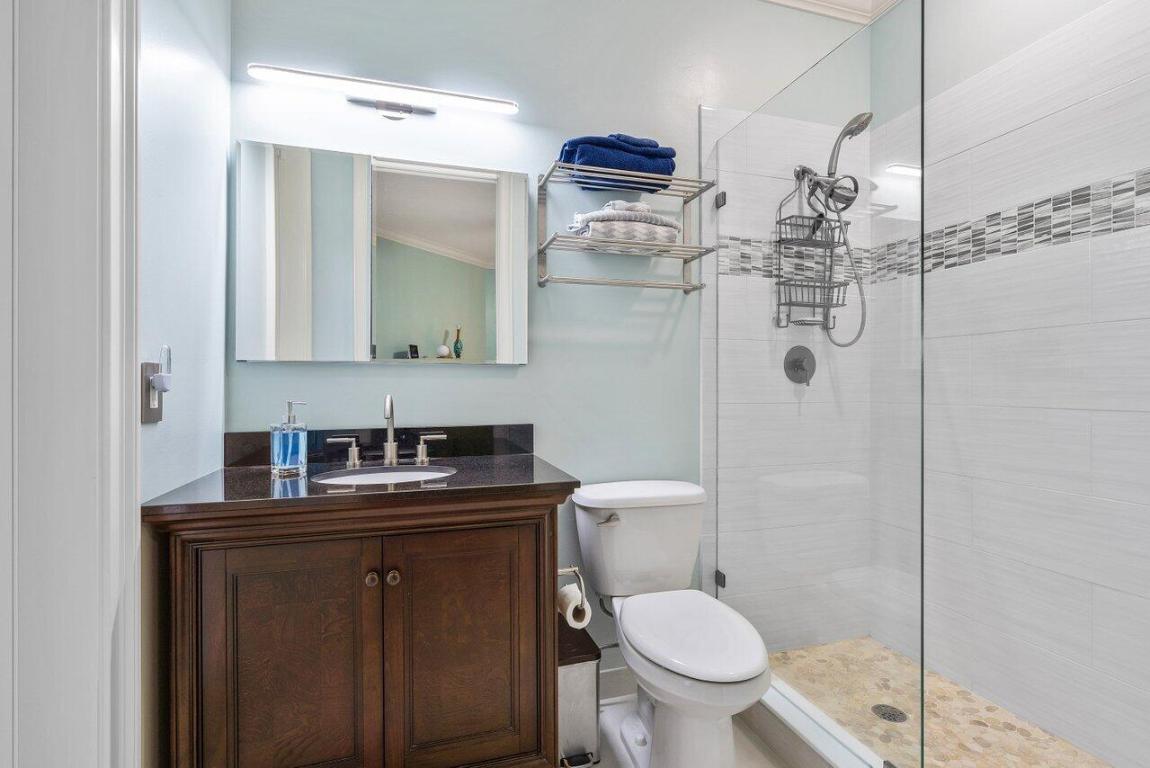 185 Orange Tree Drive, Atlantis