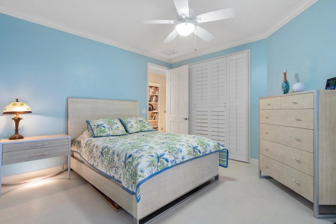 185 Orange Tree Drive, Atlantis