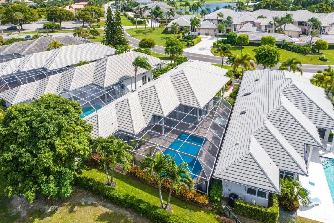 185 Orange Tree Drive, Atlantis