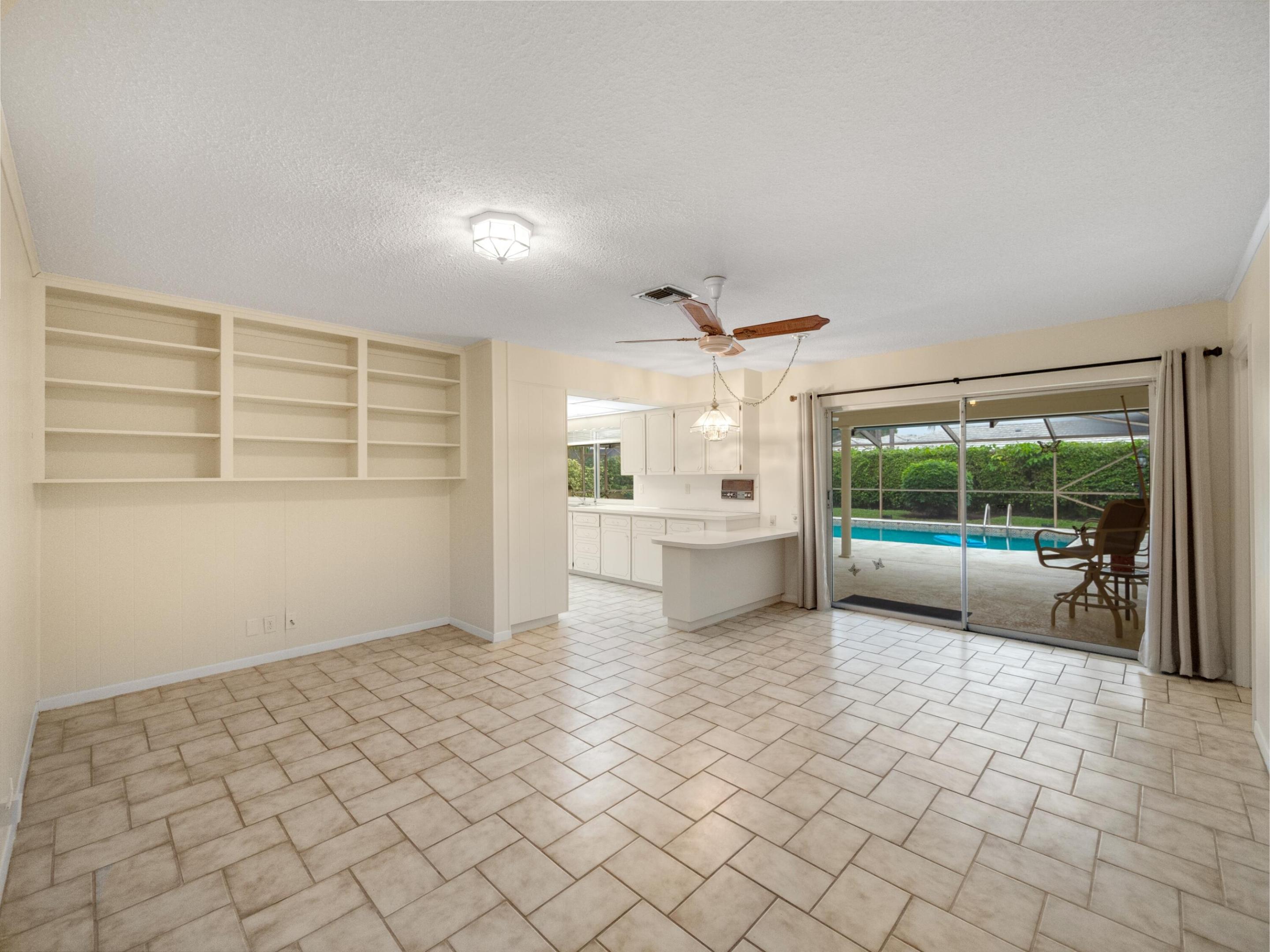 236 Gleneagles Drive, Atlantis