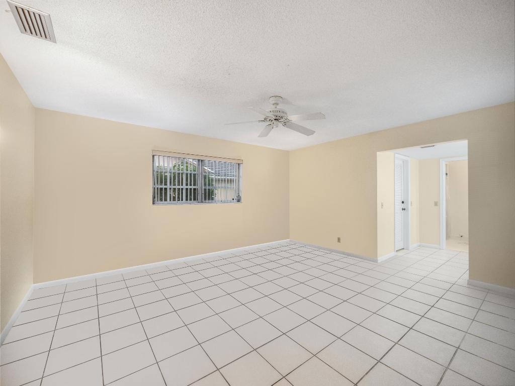 236 Gleneagles Drive, Atlantis