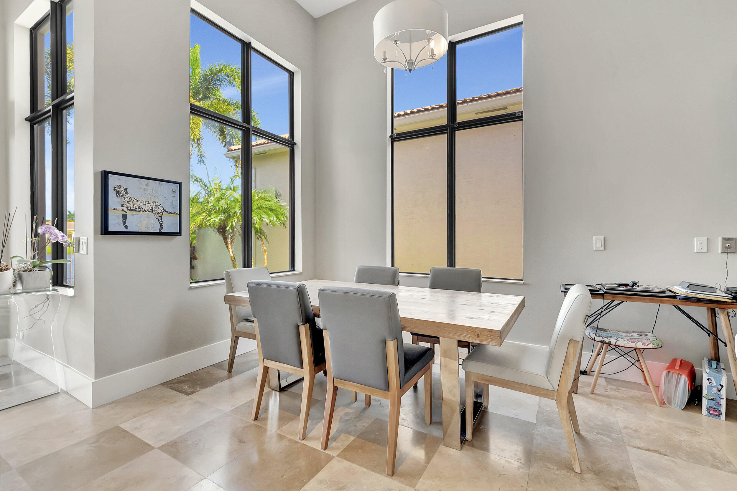 17979 Lake Azure Way