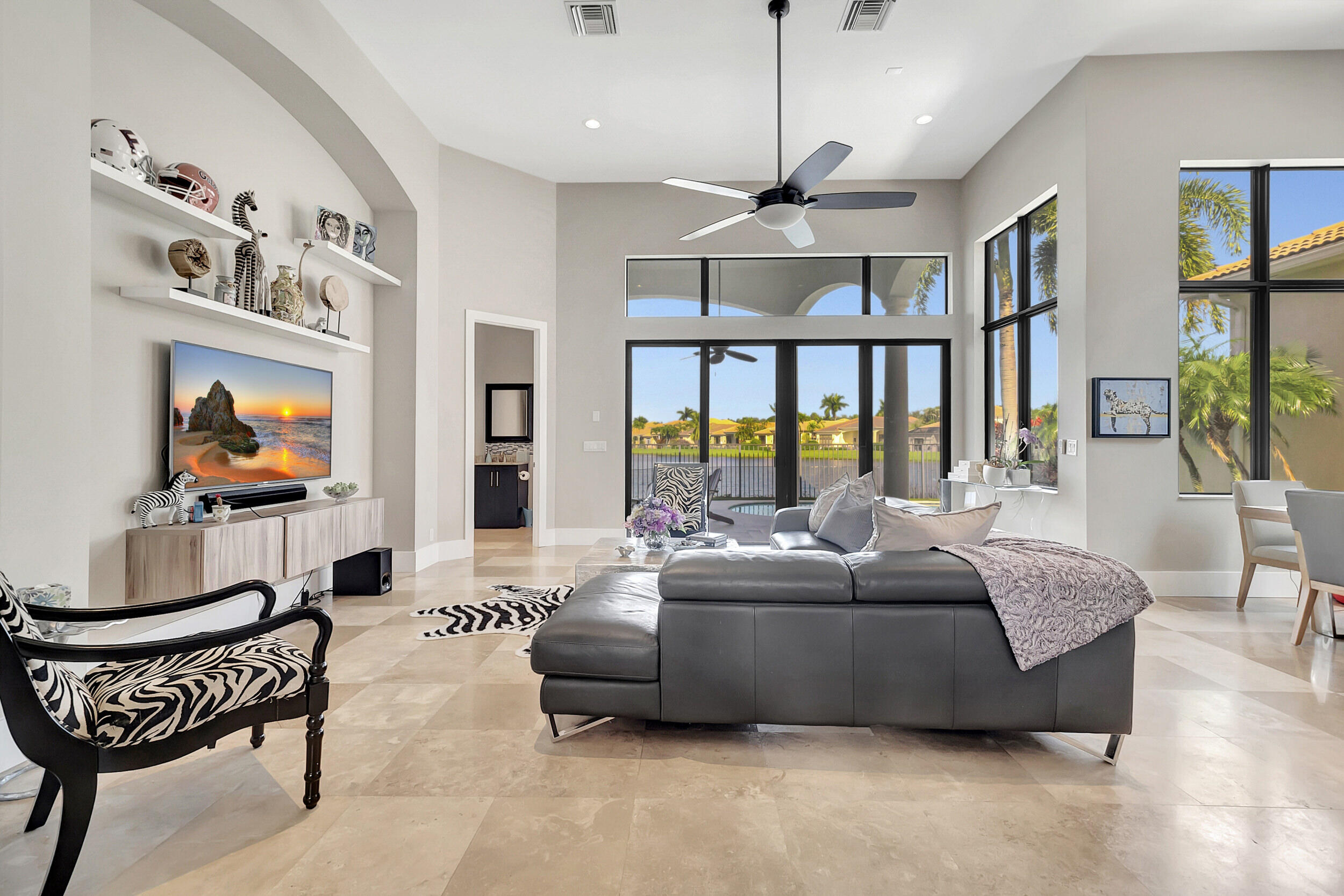 17979 Lake Azure Way