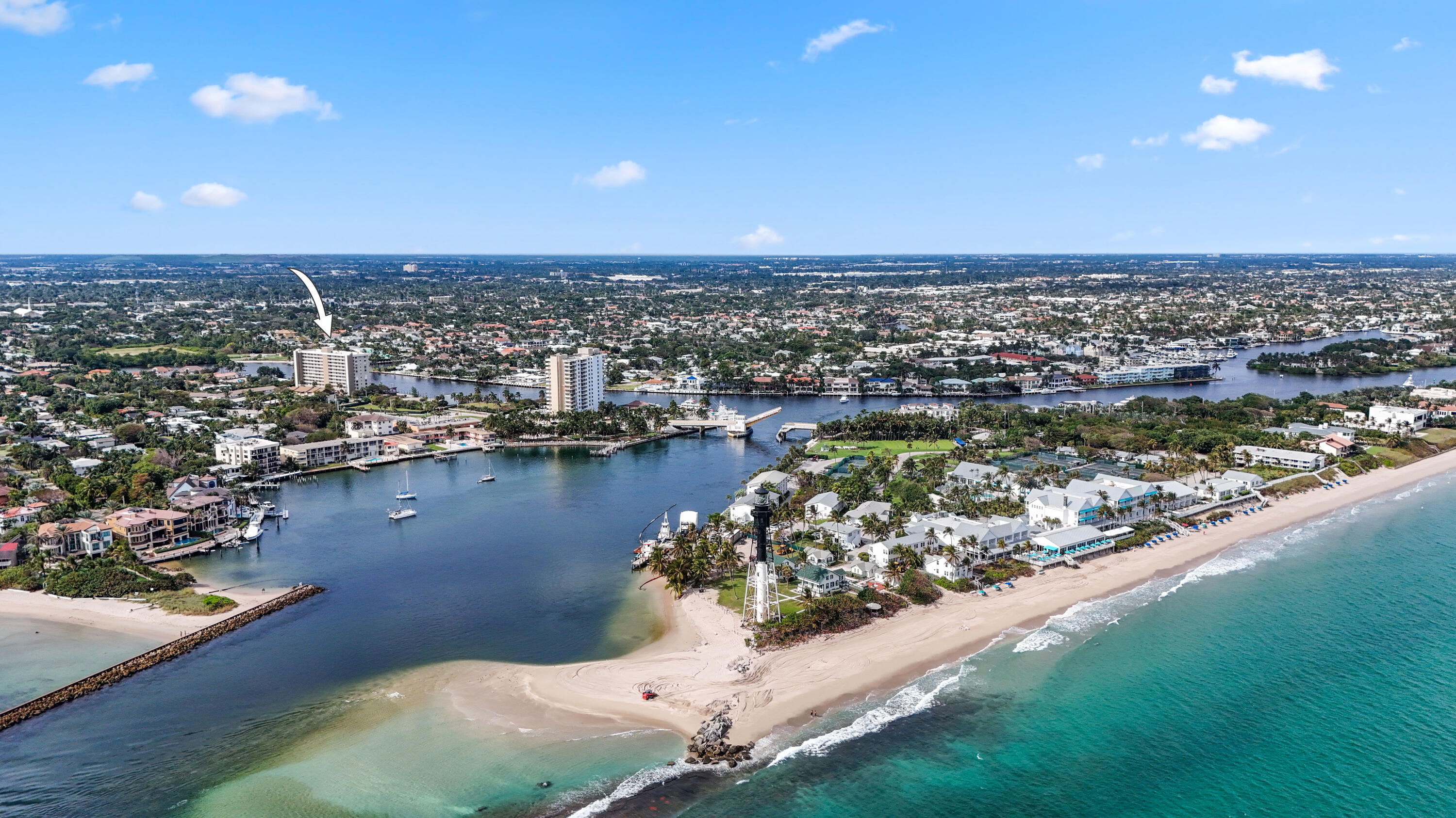 2611 N Riverside Drive Unit: 1006