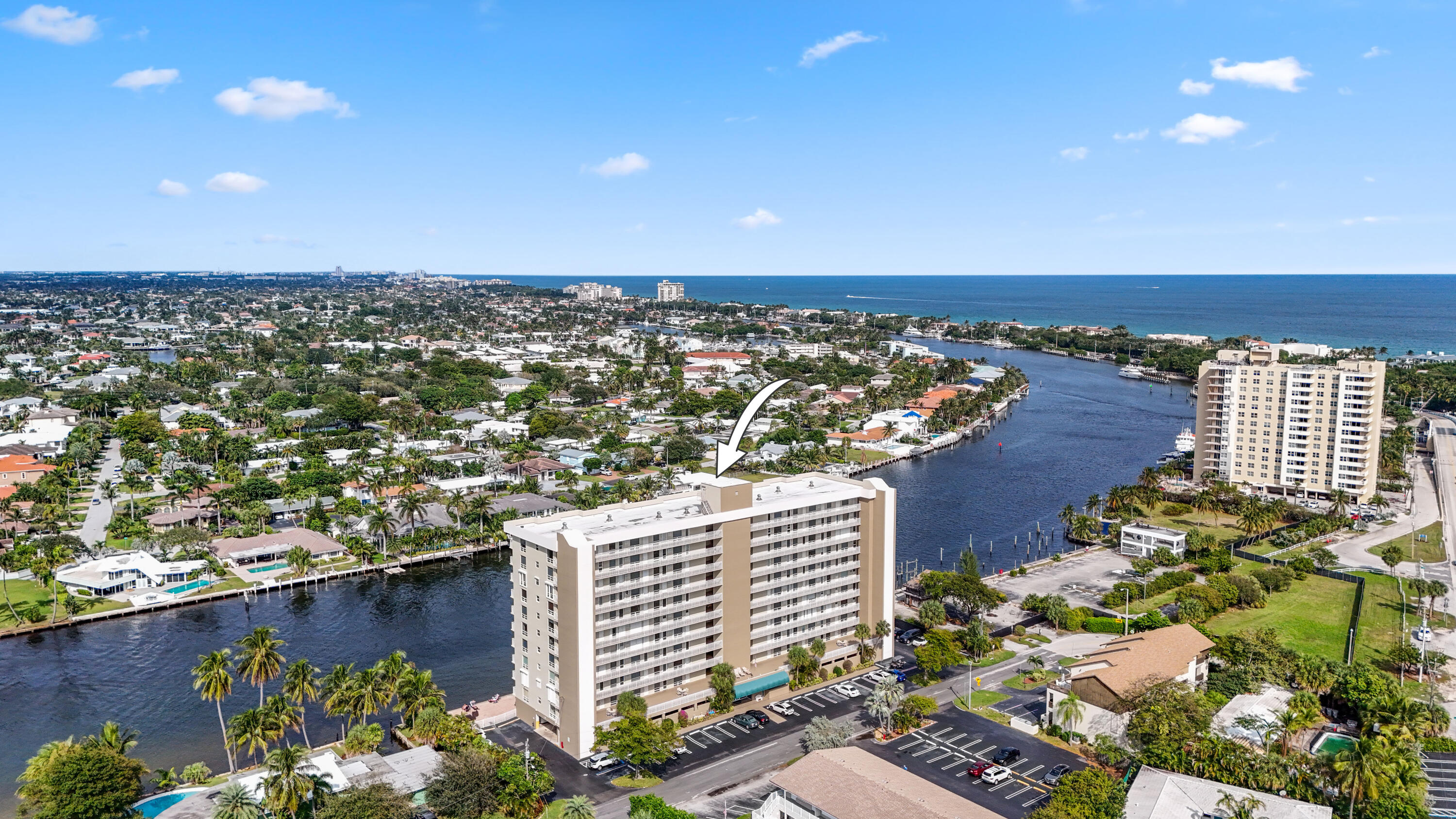 2611 N Riverside Drive Unit: 1006