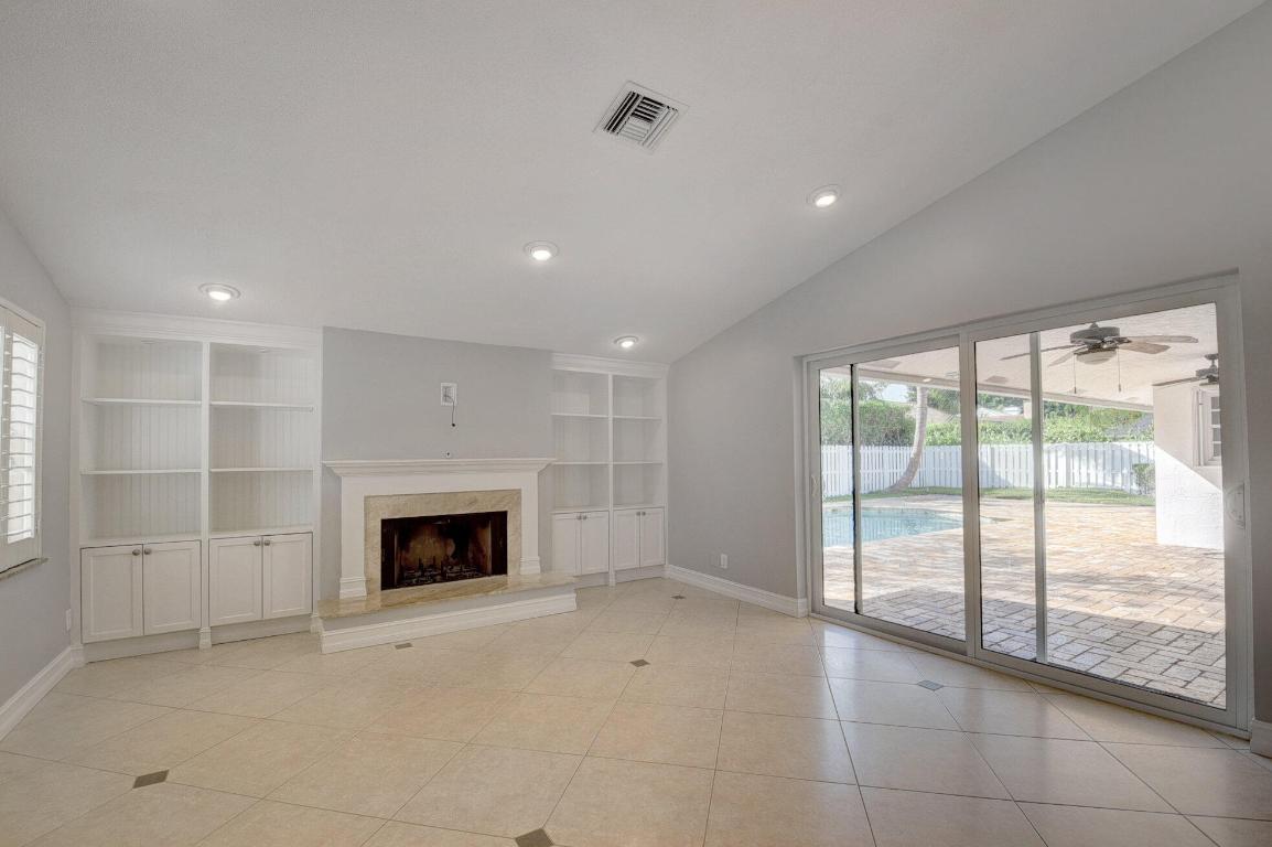 2901 NW 25th Terrace, Boca Raton