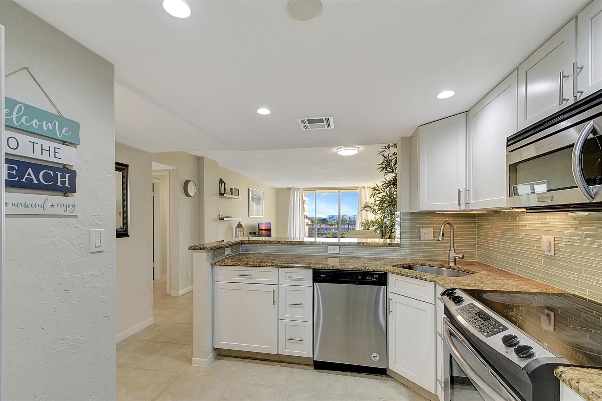 3581 S Ocean Boulevard Unit: 6b