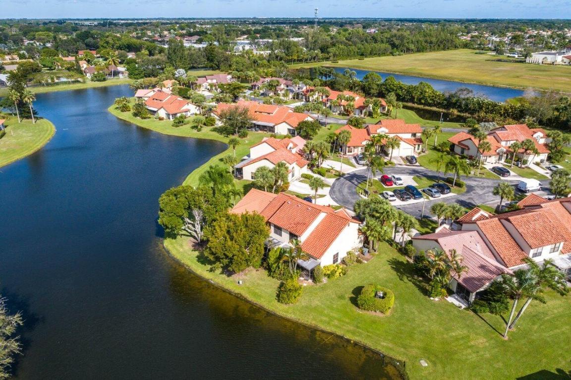 10296 Riverbend Ter Terrace