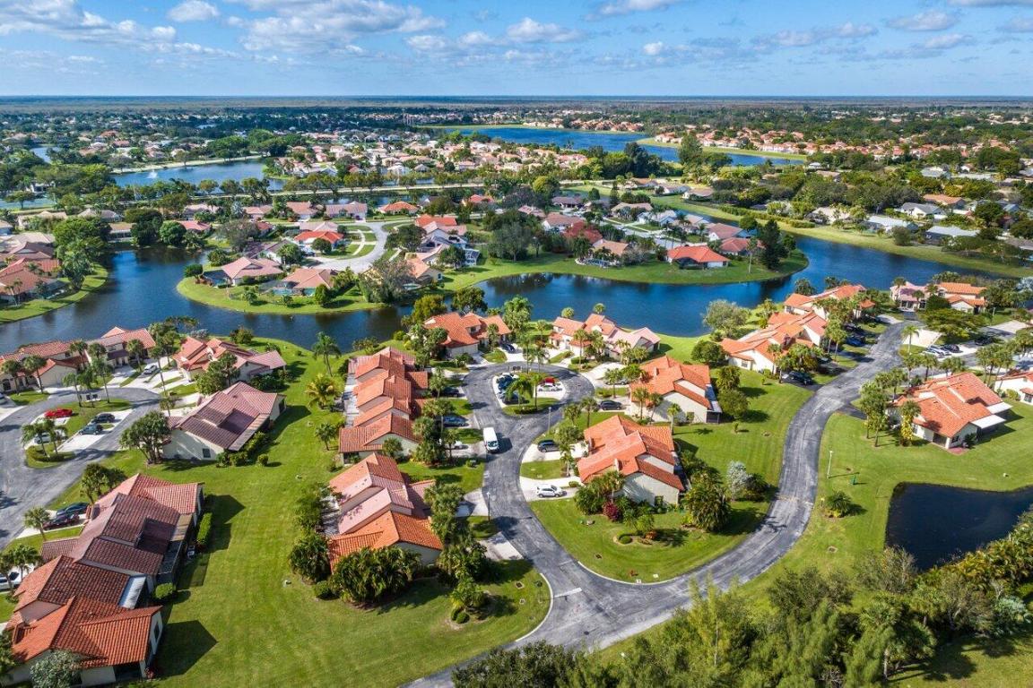 10296 Riverbend Ter Terrace