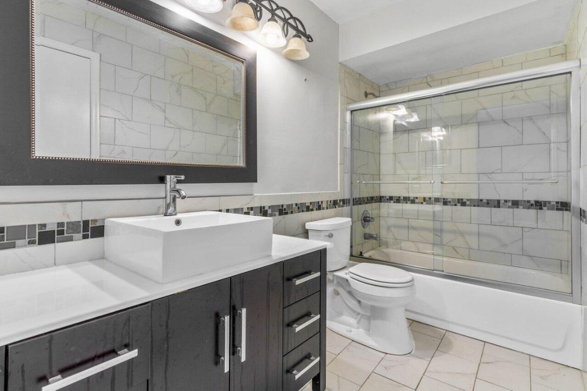 10296 Riverbend Ter Terrace