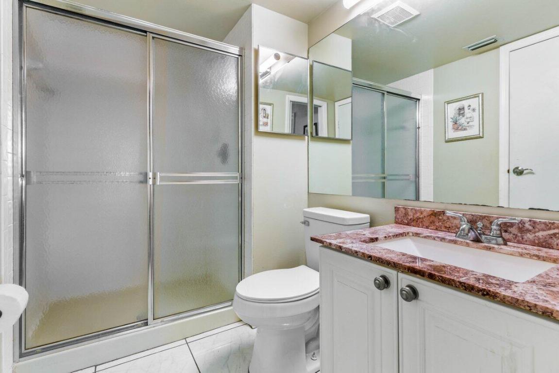 10296 Riverbend Ter Terrace