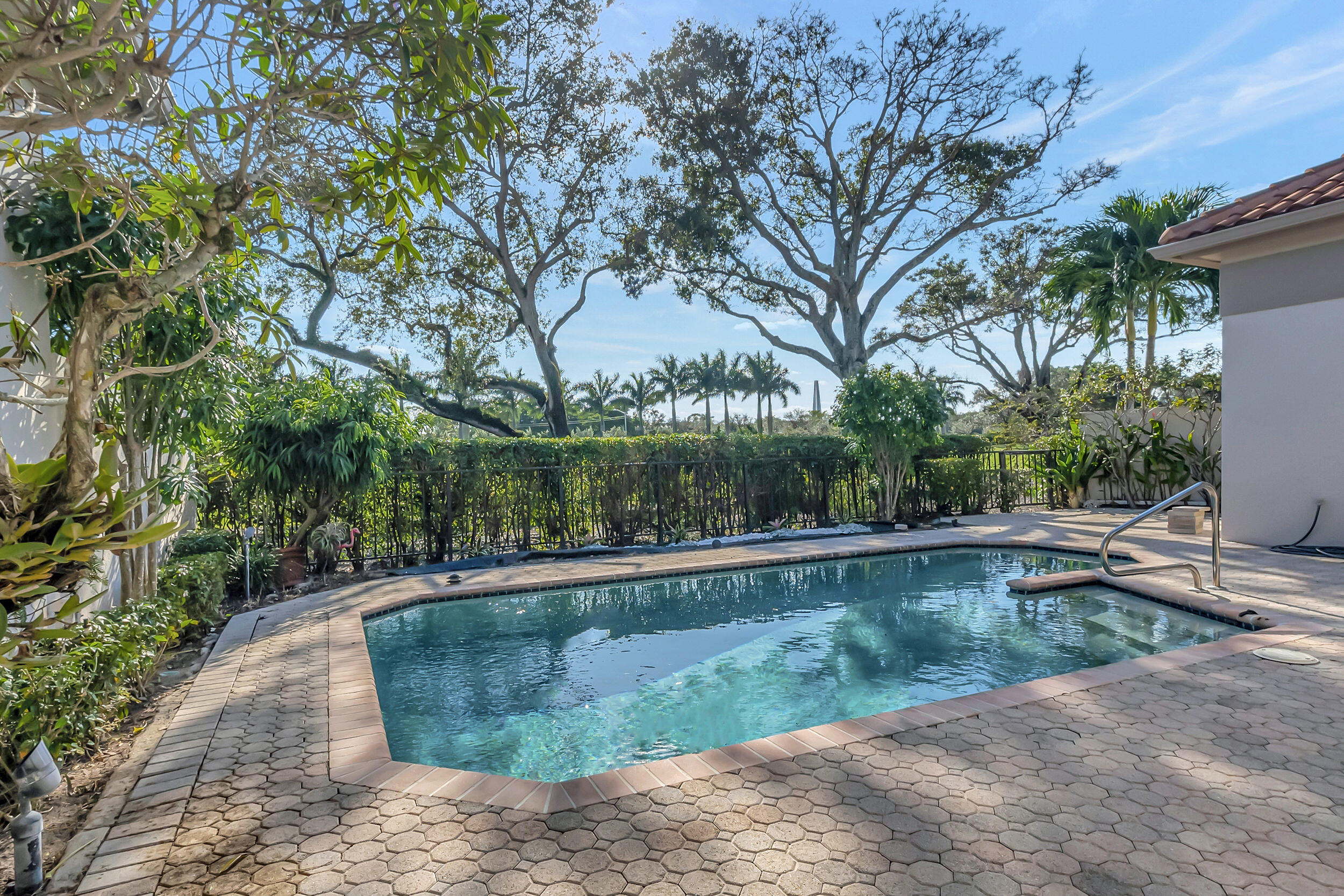 2370 NW 53rd Street