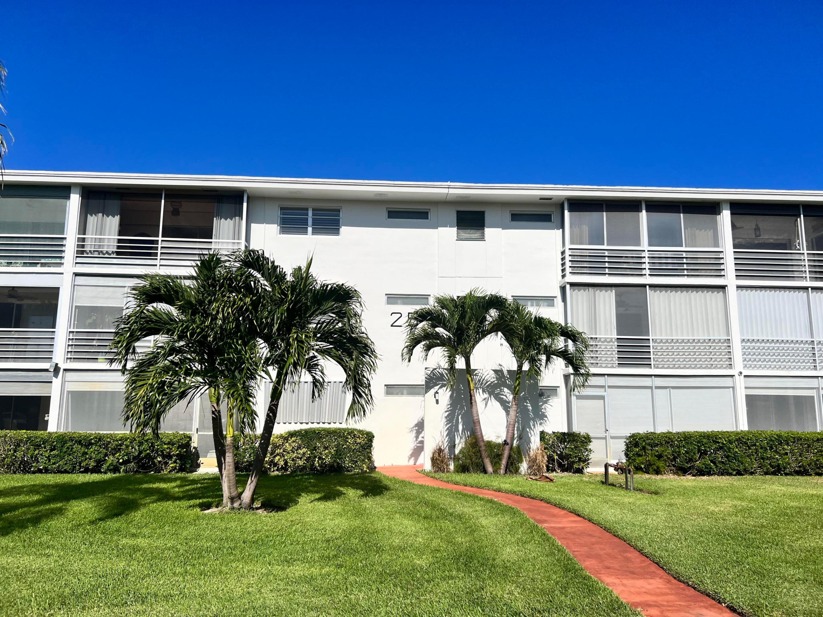 25 SE 13th Street B6, Boca Raton Unit: B6