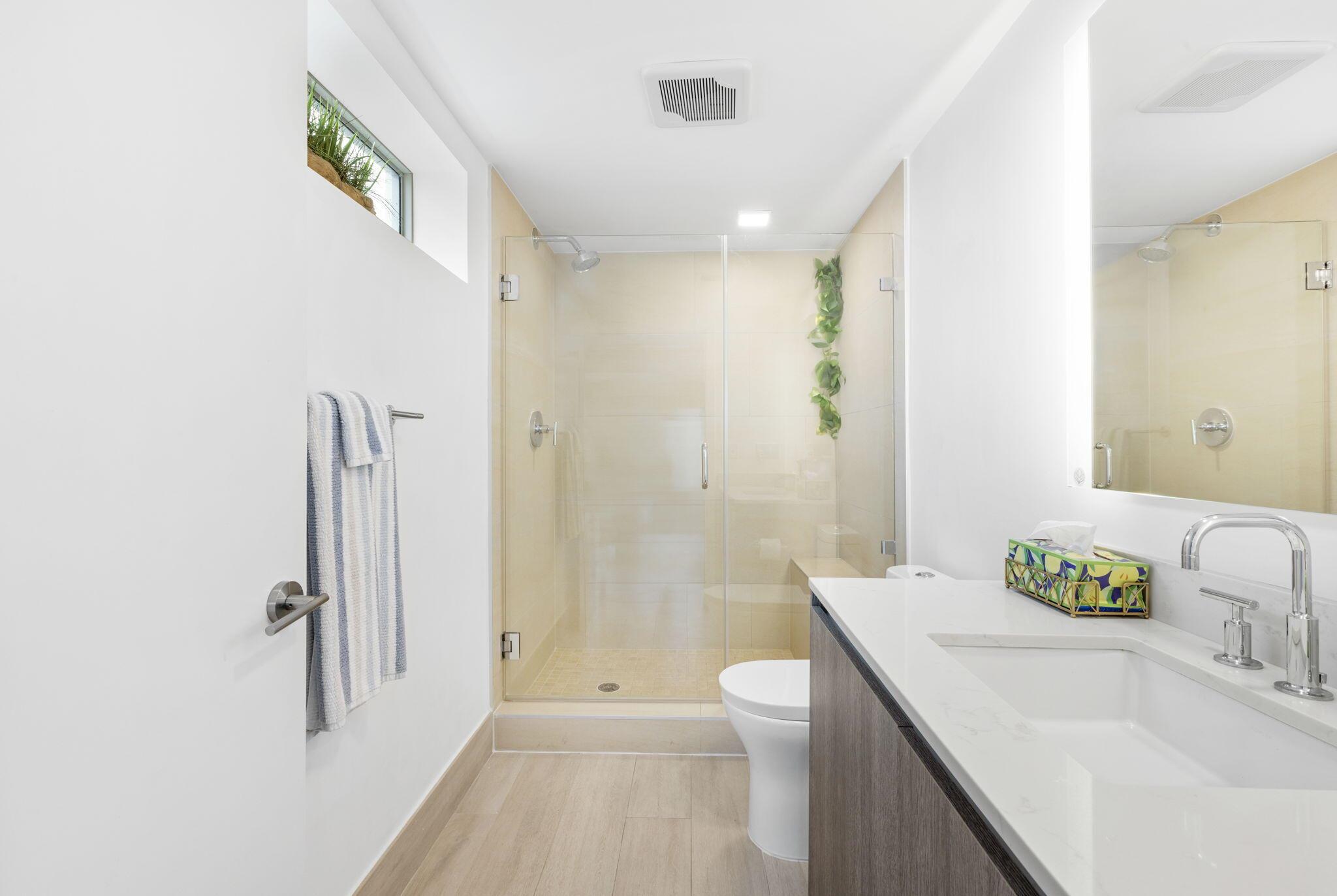 111 SE 1st Avenue Unit: Ph-509